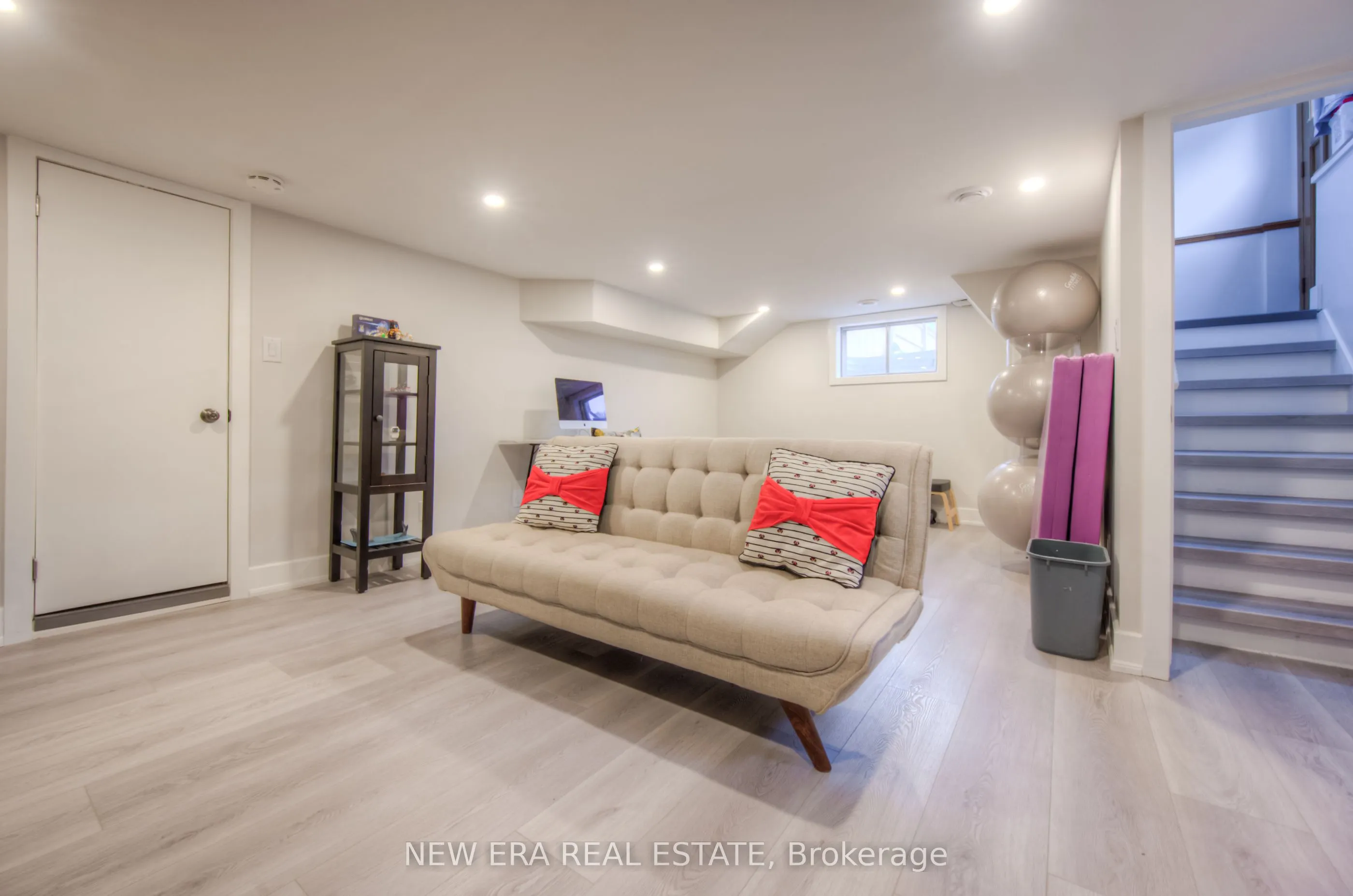 11 Tutela Heights Road