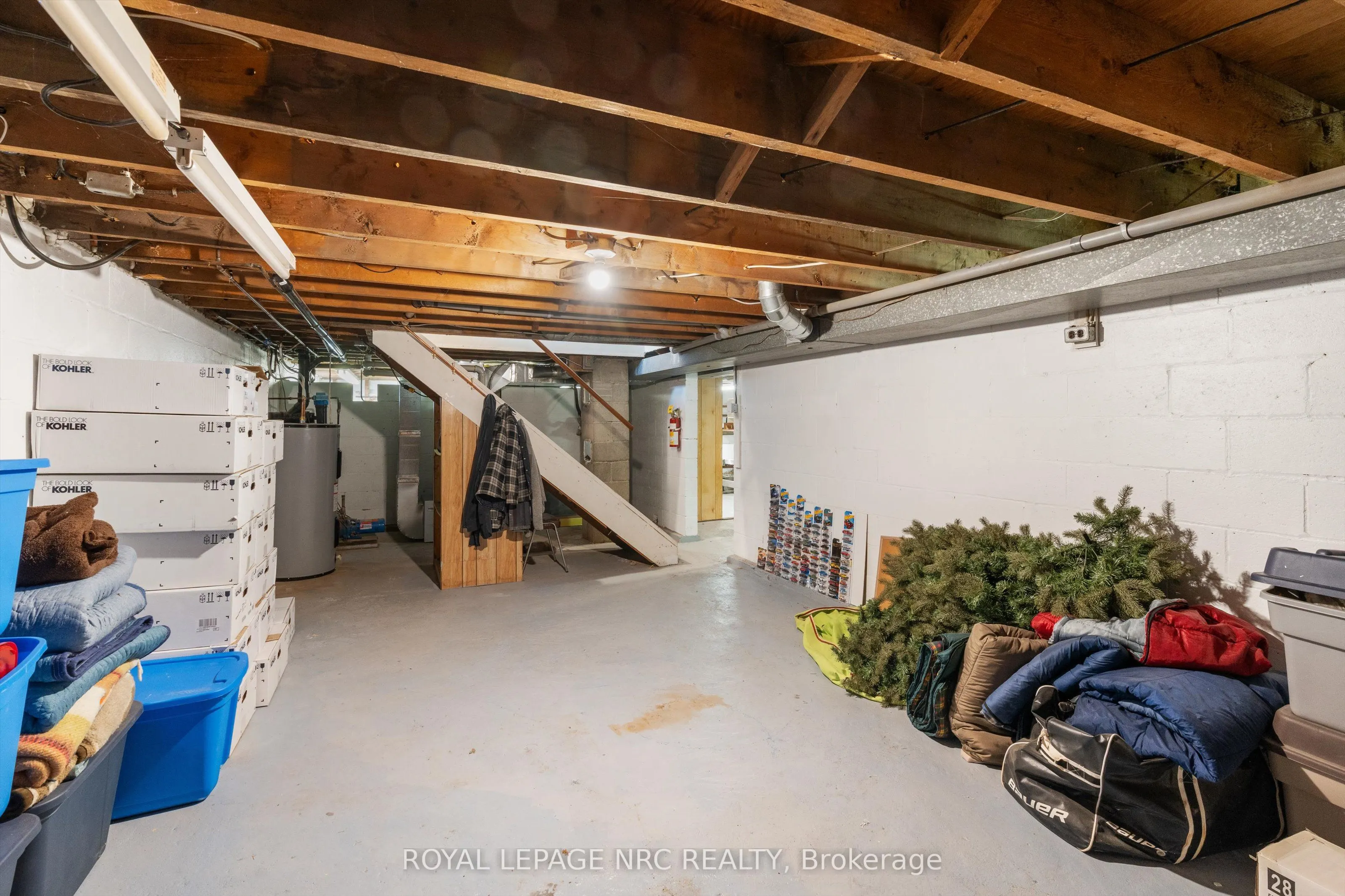 322 Foss Road