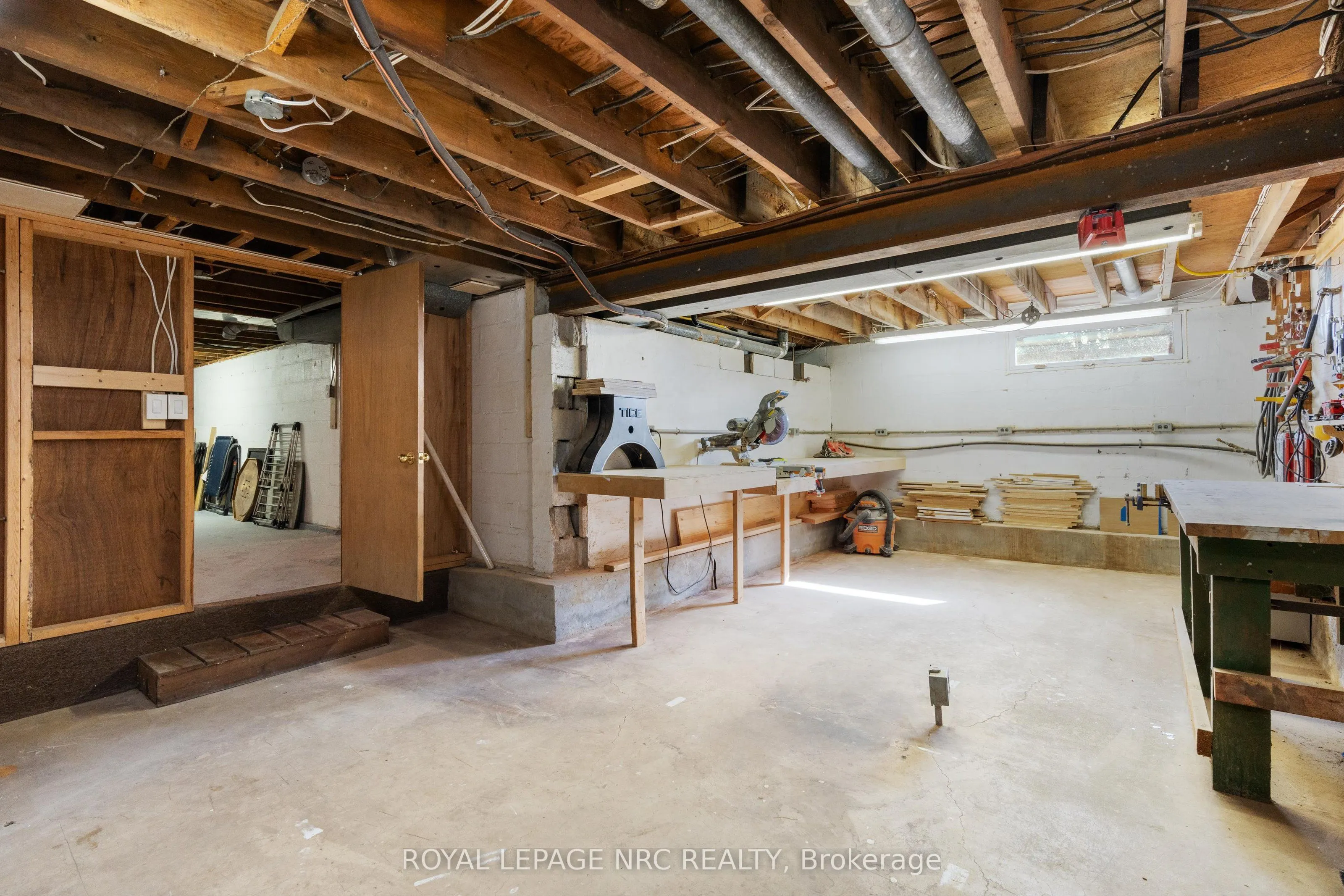 322 Foss Road