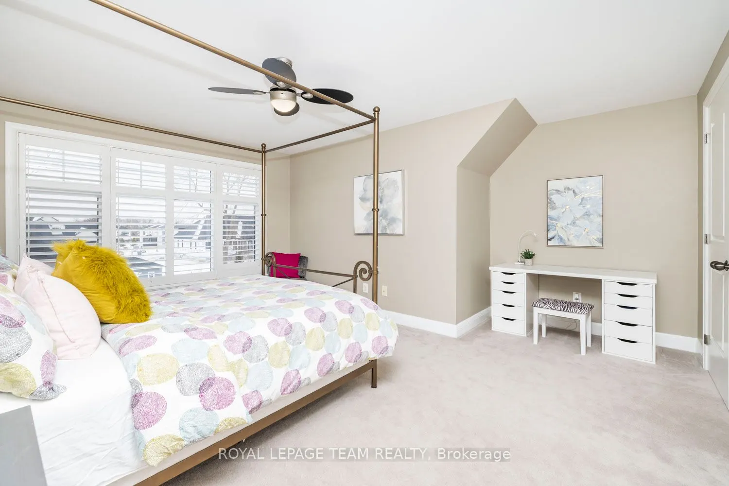 213 CABRELLE Place