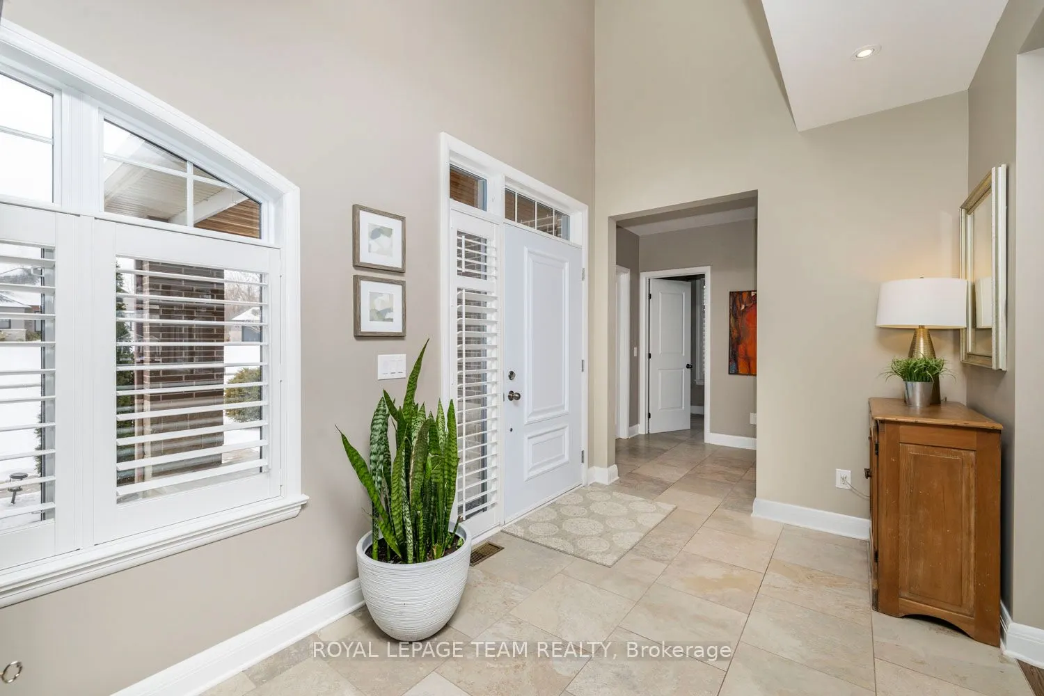 213 CABRELLE Place