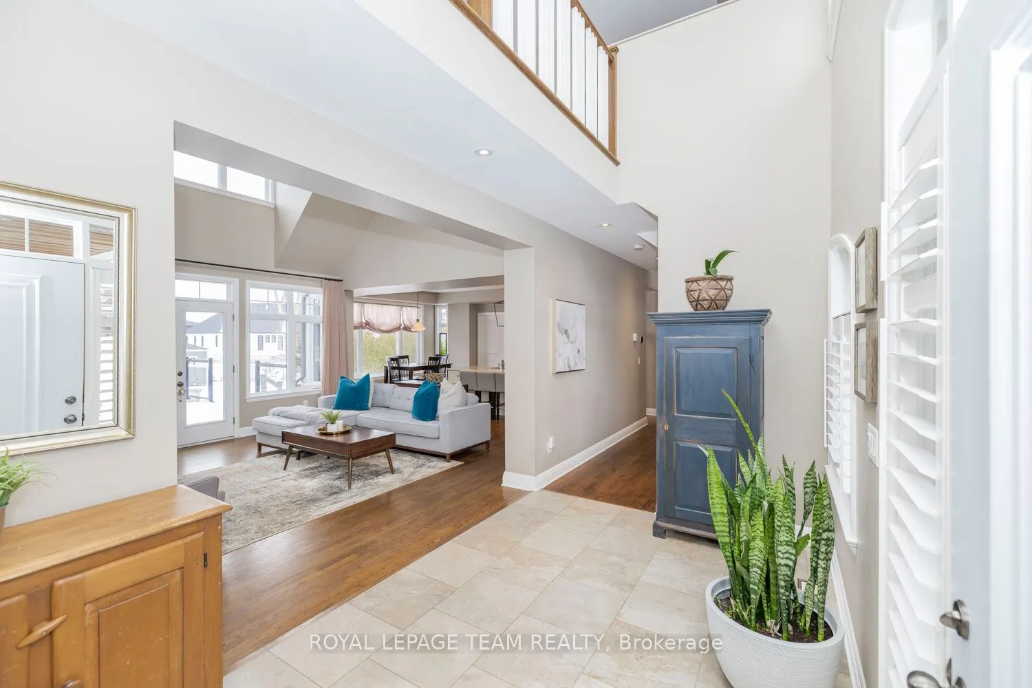213 CABRELLE Place