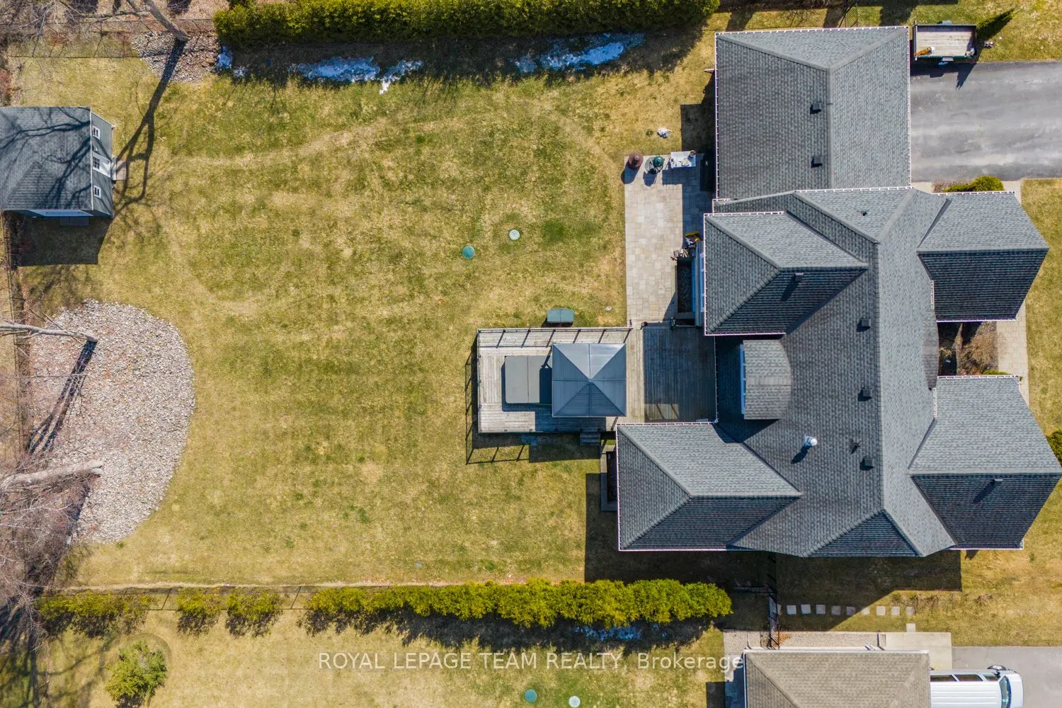 213 CABRELLE Place