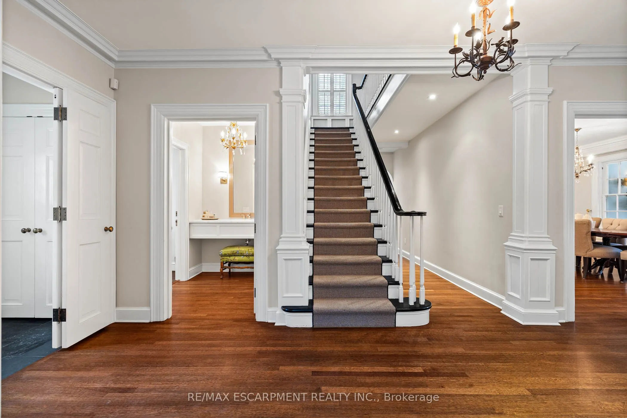 5 Mayfair Place