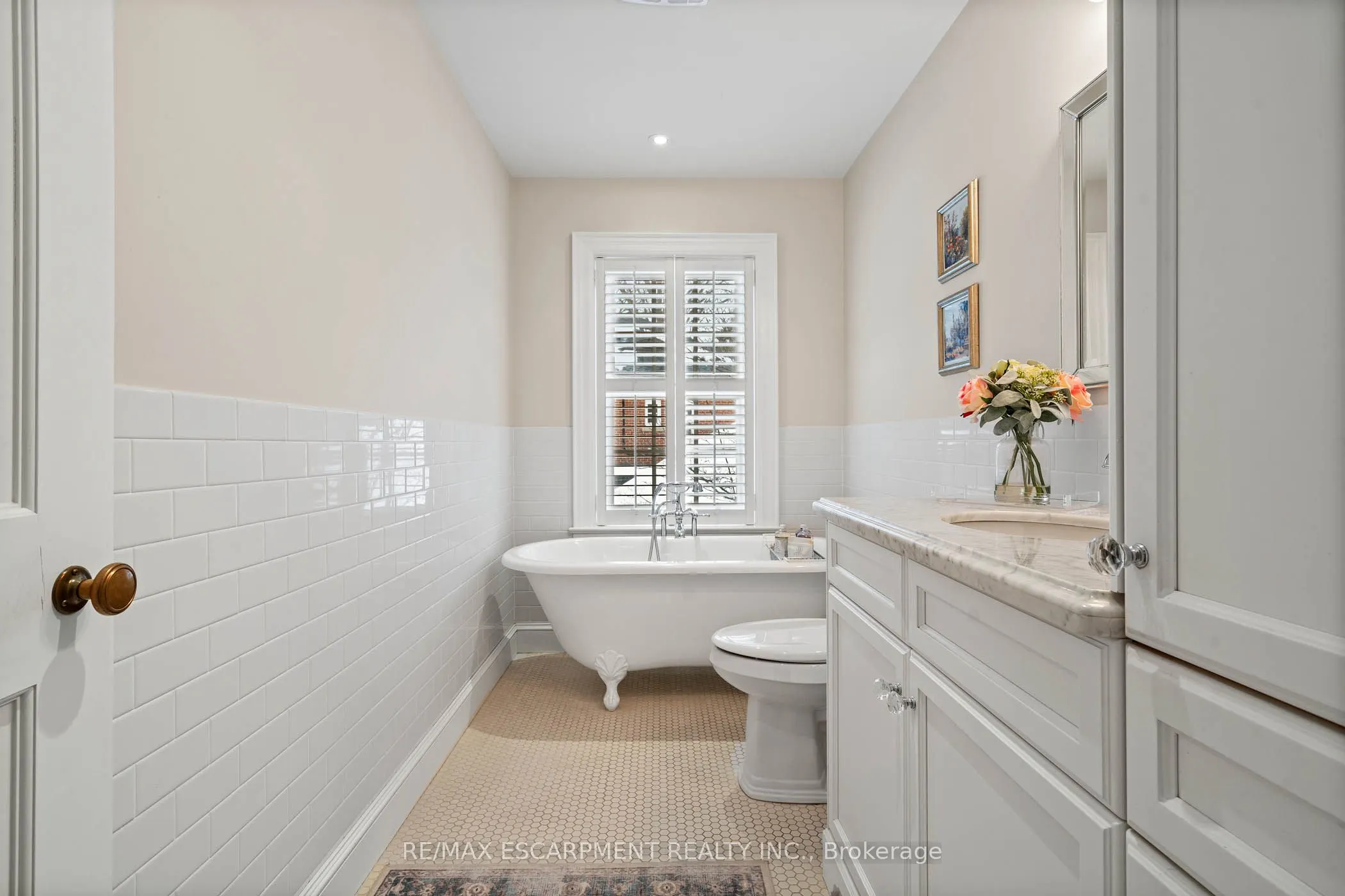 5 Mayfair Place