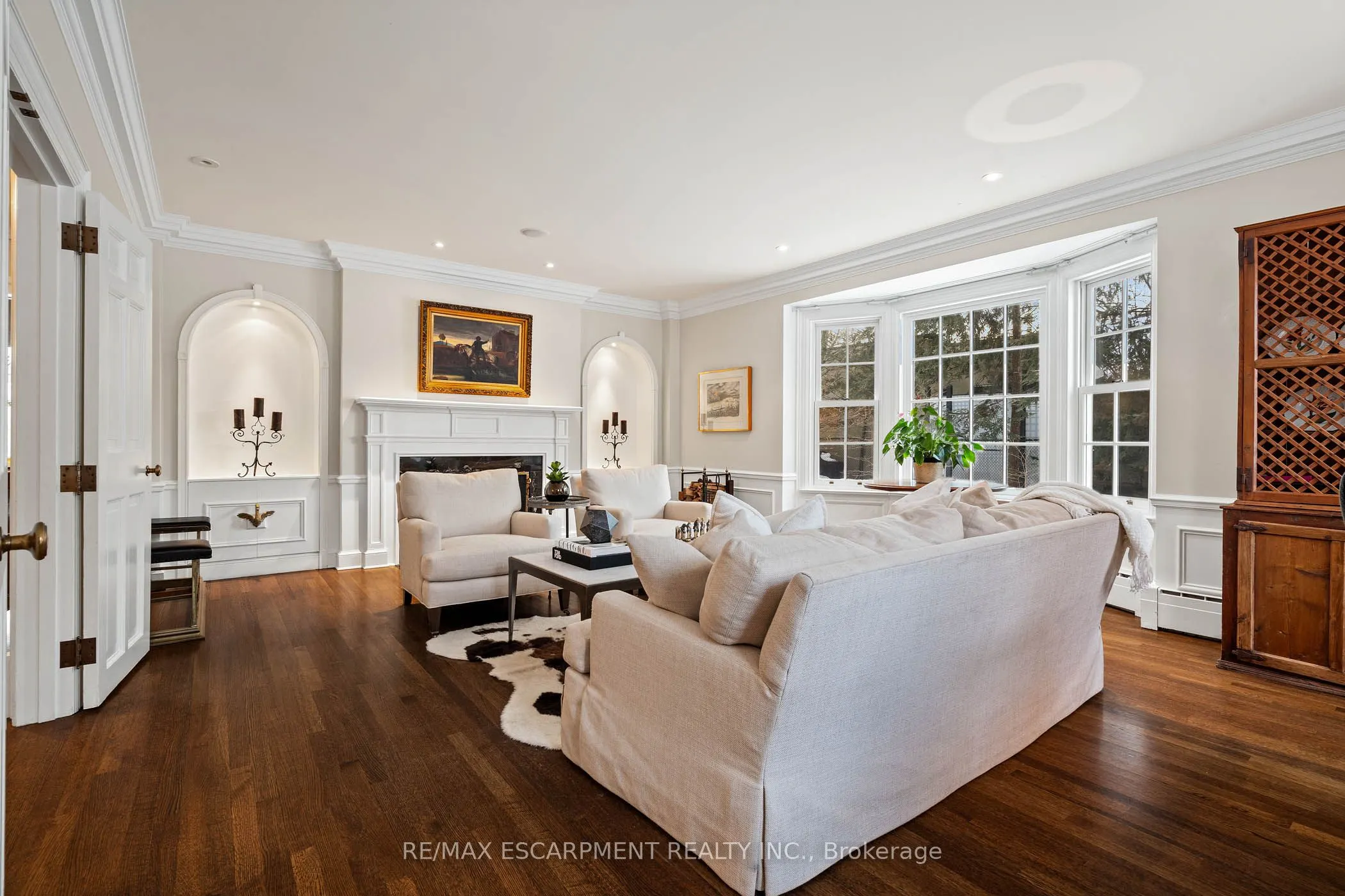 5 Mayfair Place