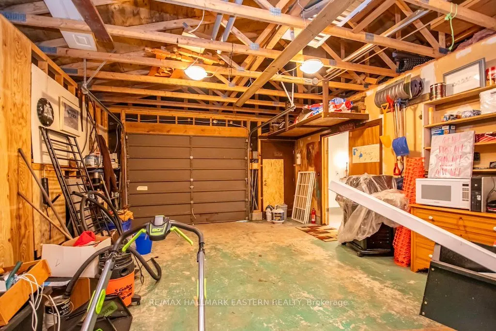 26 Manitou Lane