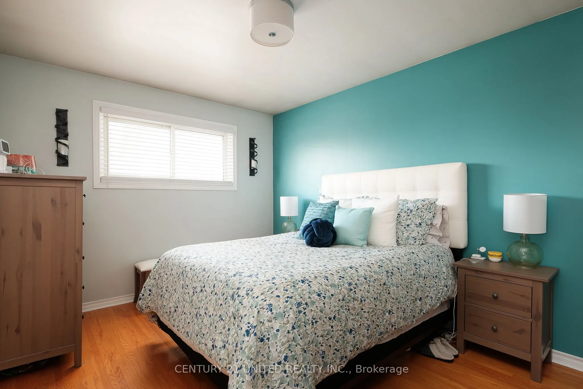 526 Robert Road