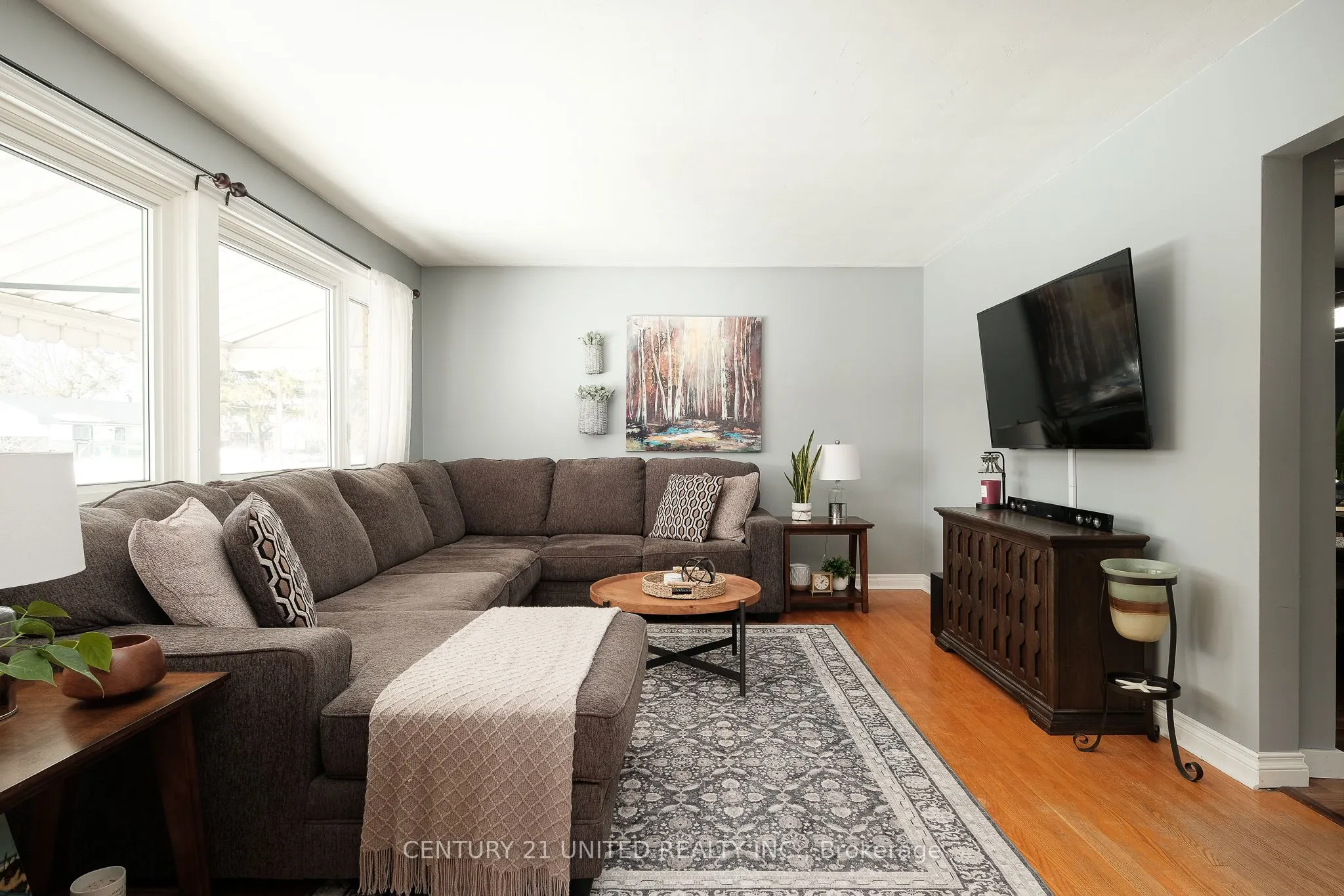526 Robert Road