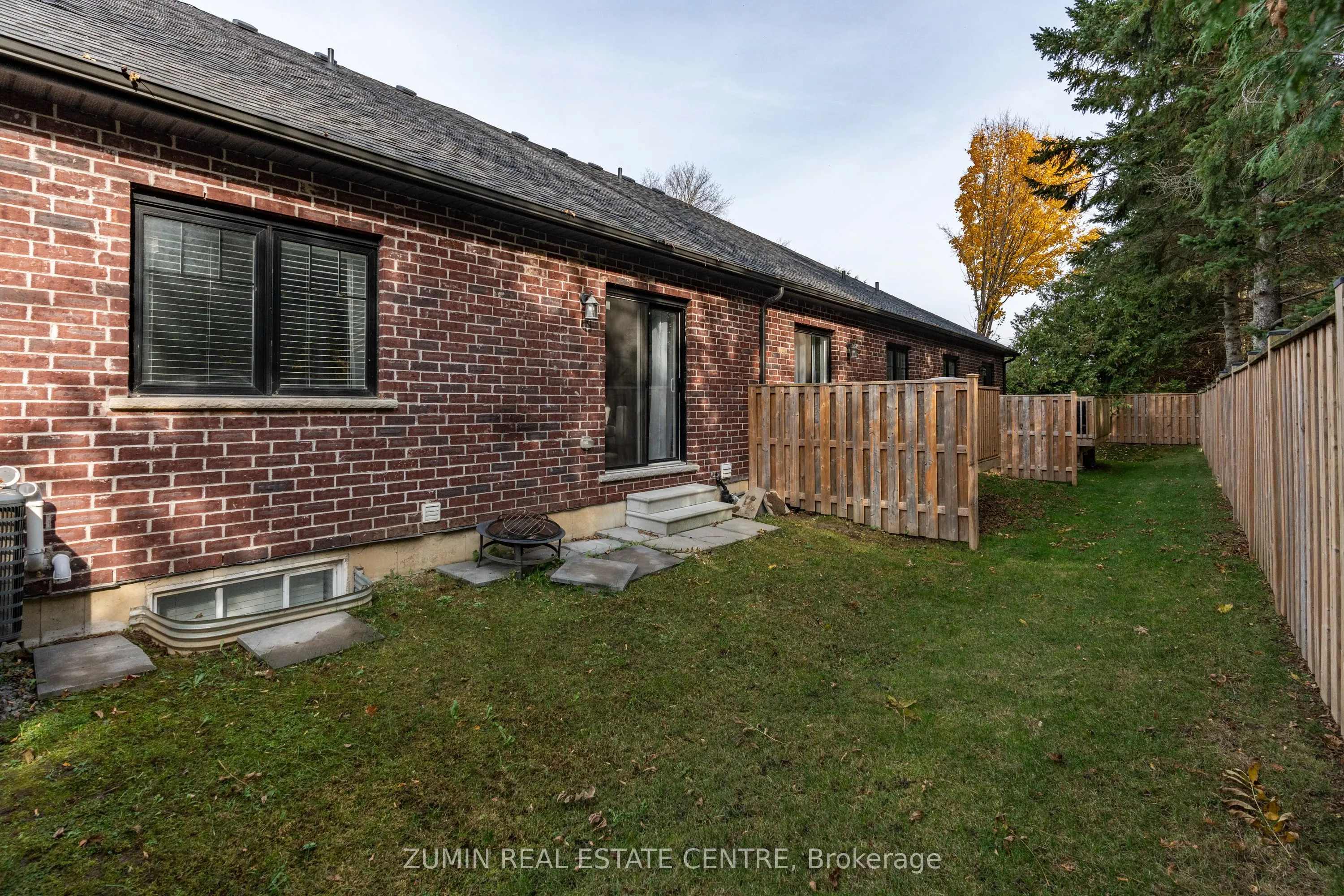 35 Chatfield Street #10