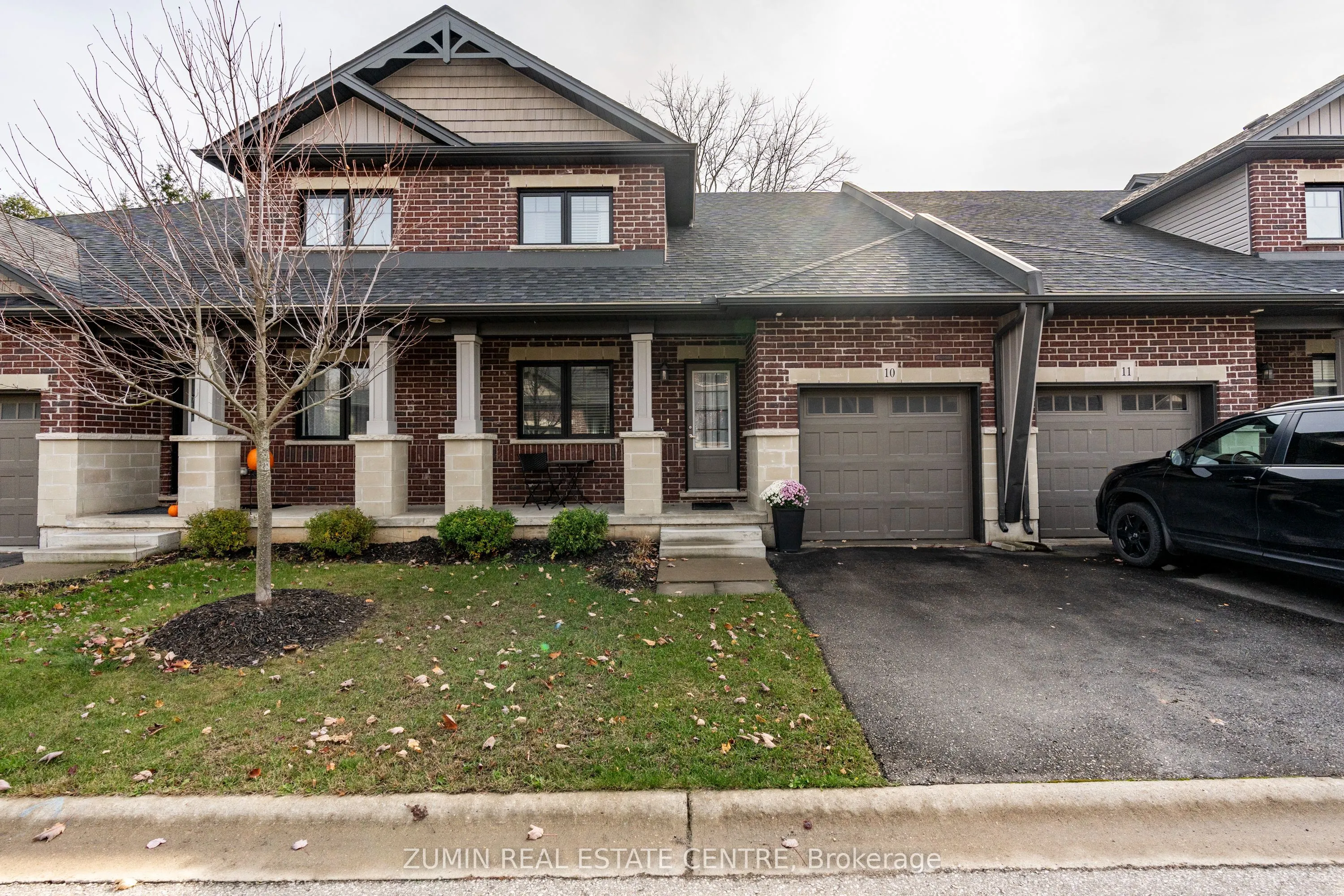 35 Chatfield Street #10
