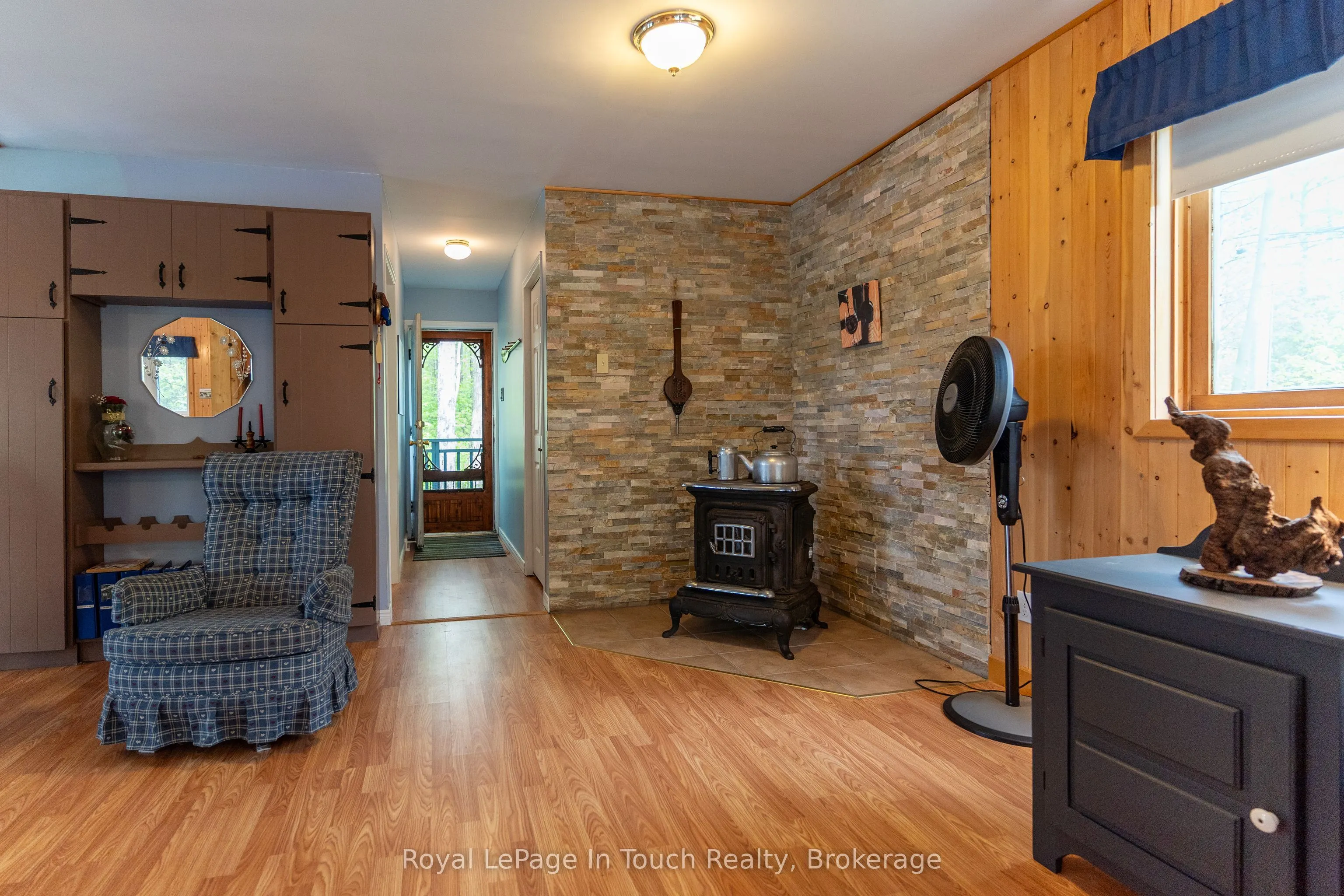 10080 Georgian Bay Shore