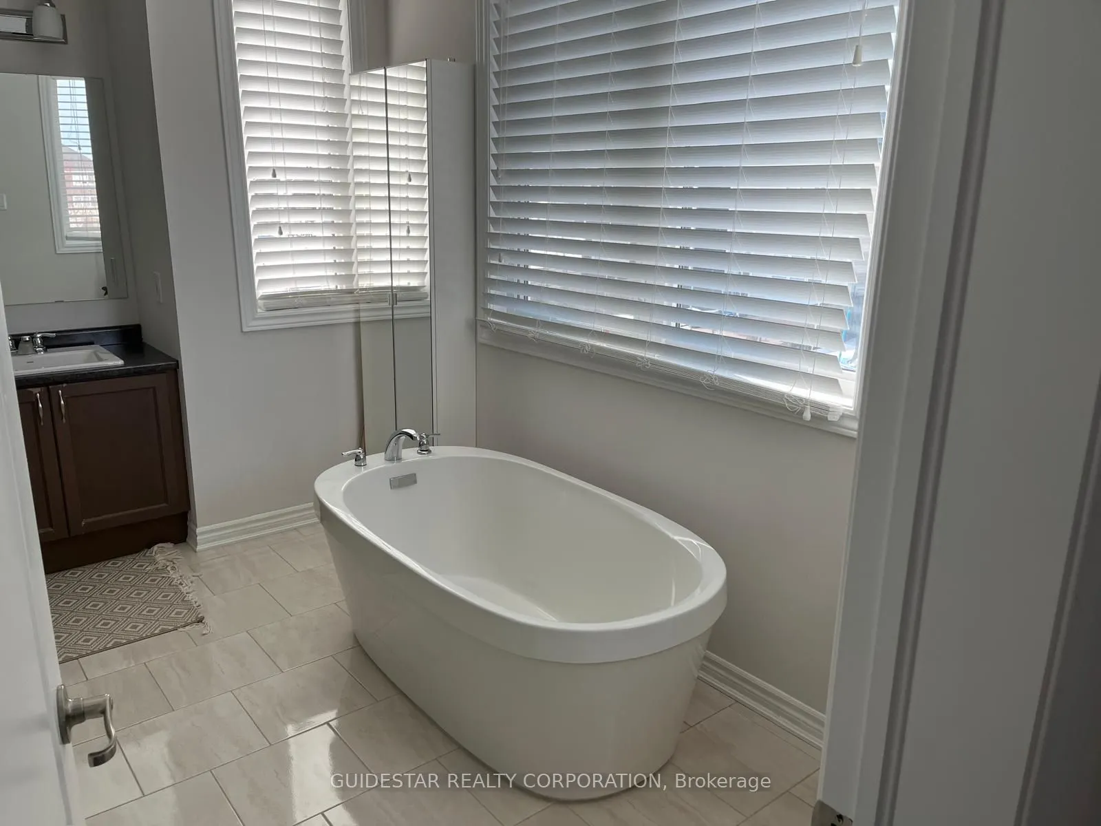 28 Oxalis Crescent
