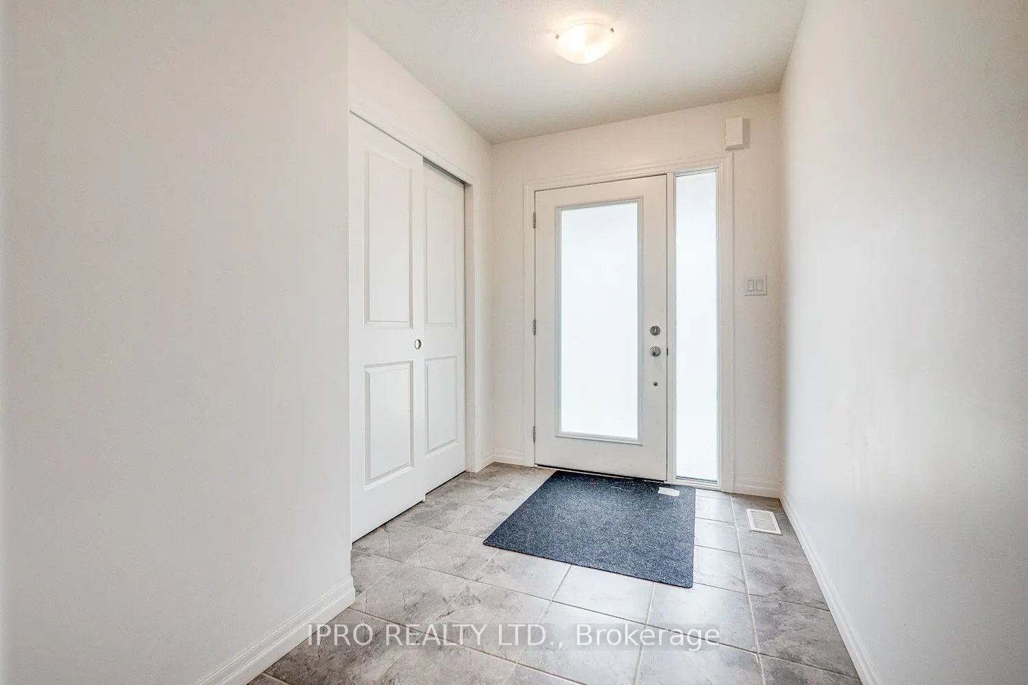 11 Shedrow Place