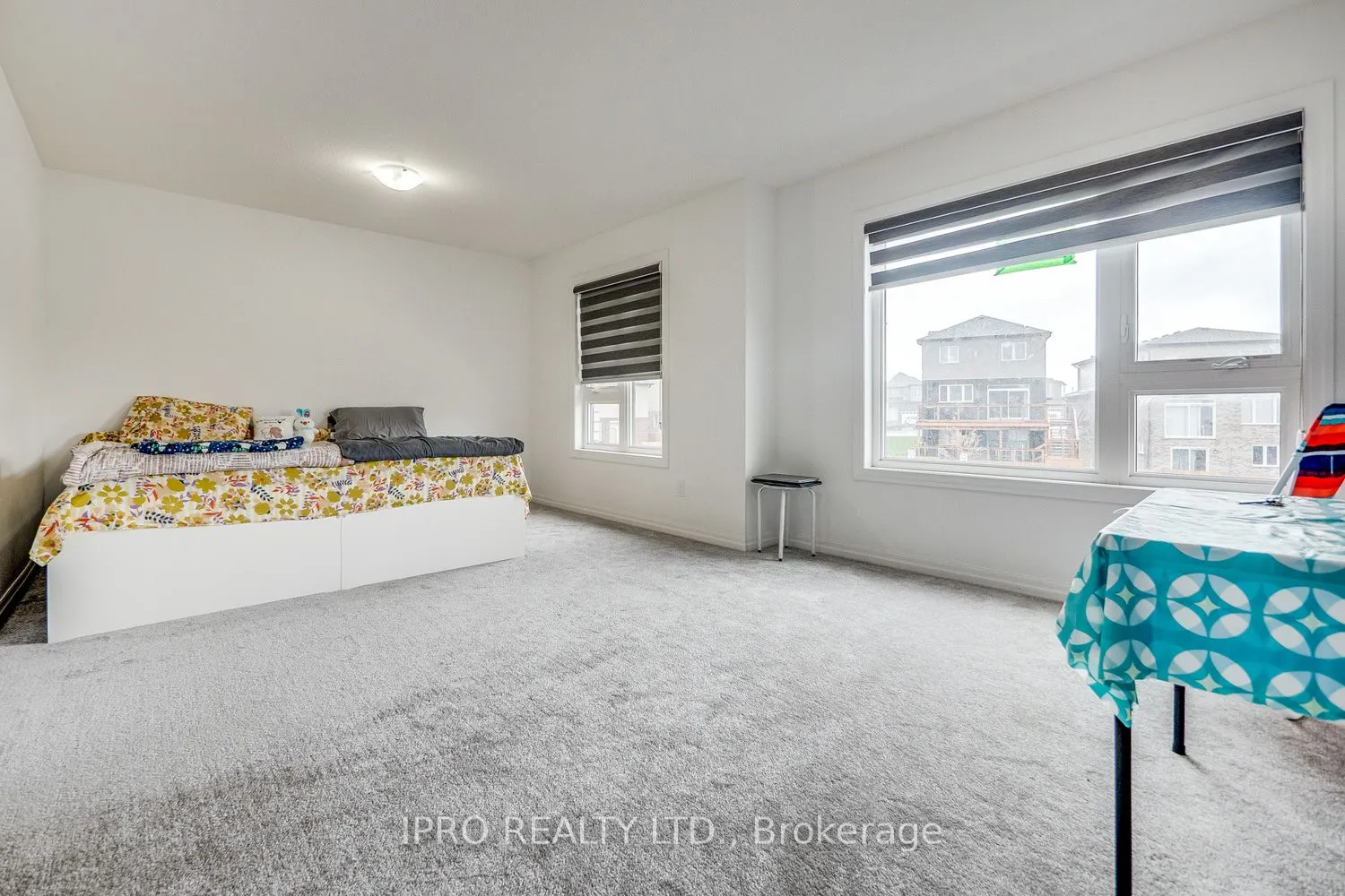 11 Shedrow Place