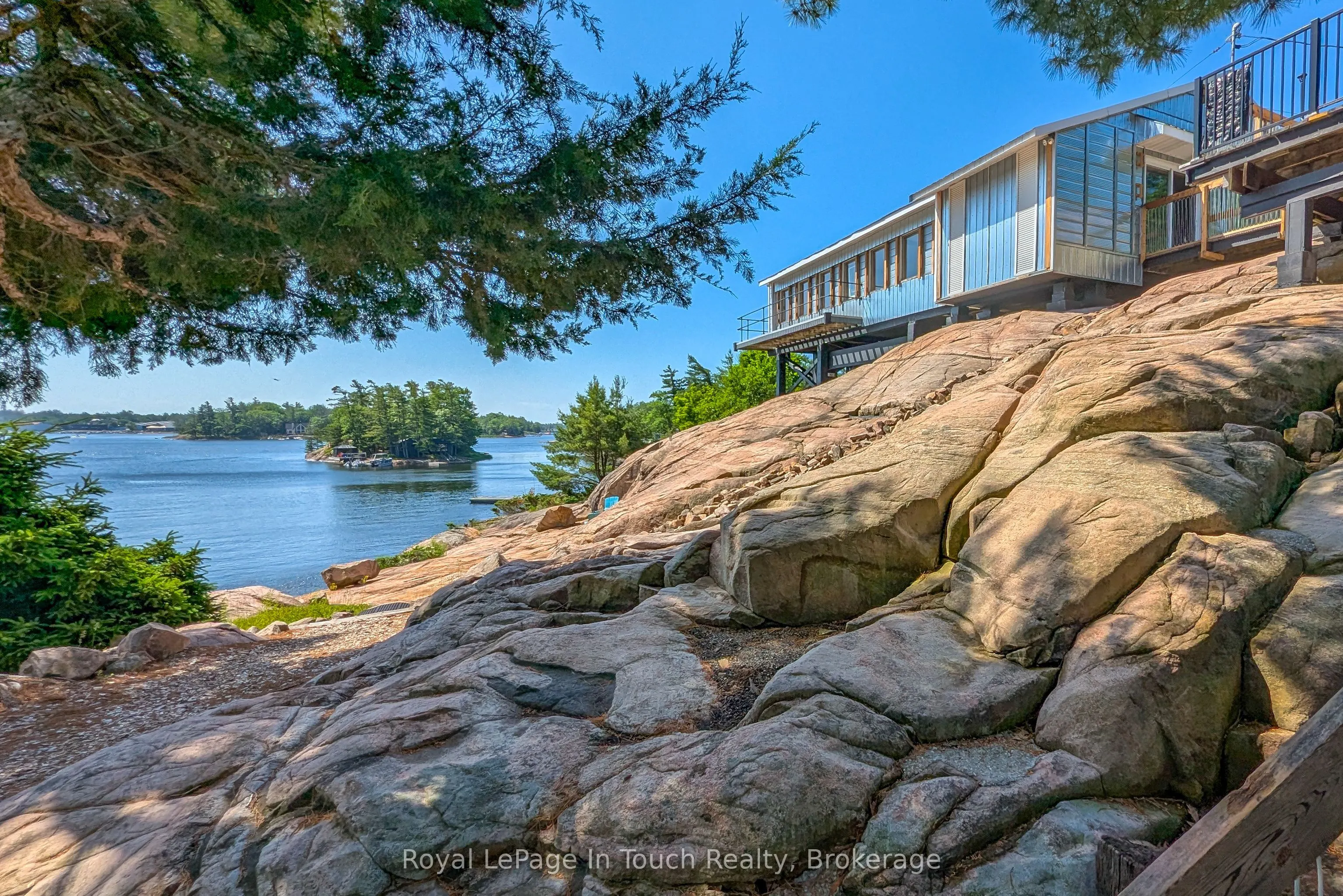 1878 Island 1040