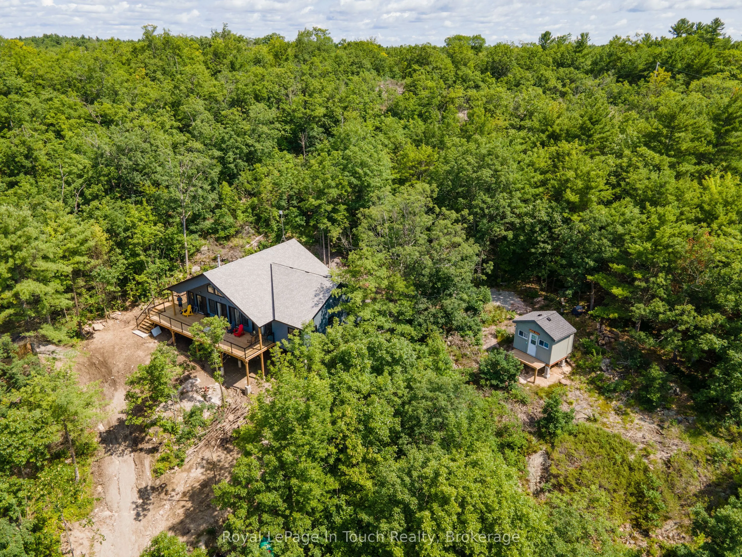 8814 Georgian Bay Shore