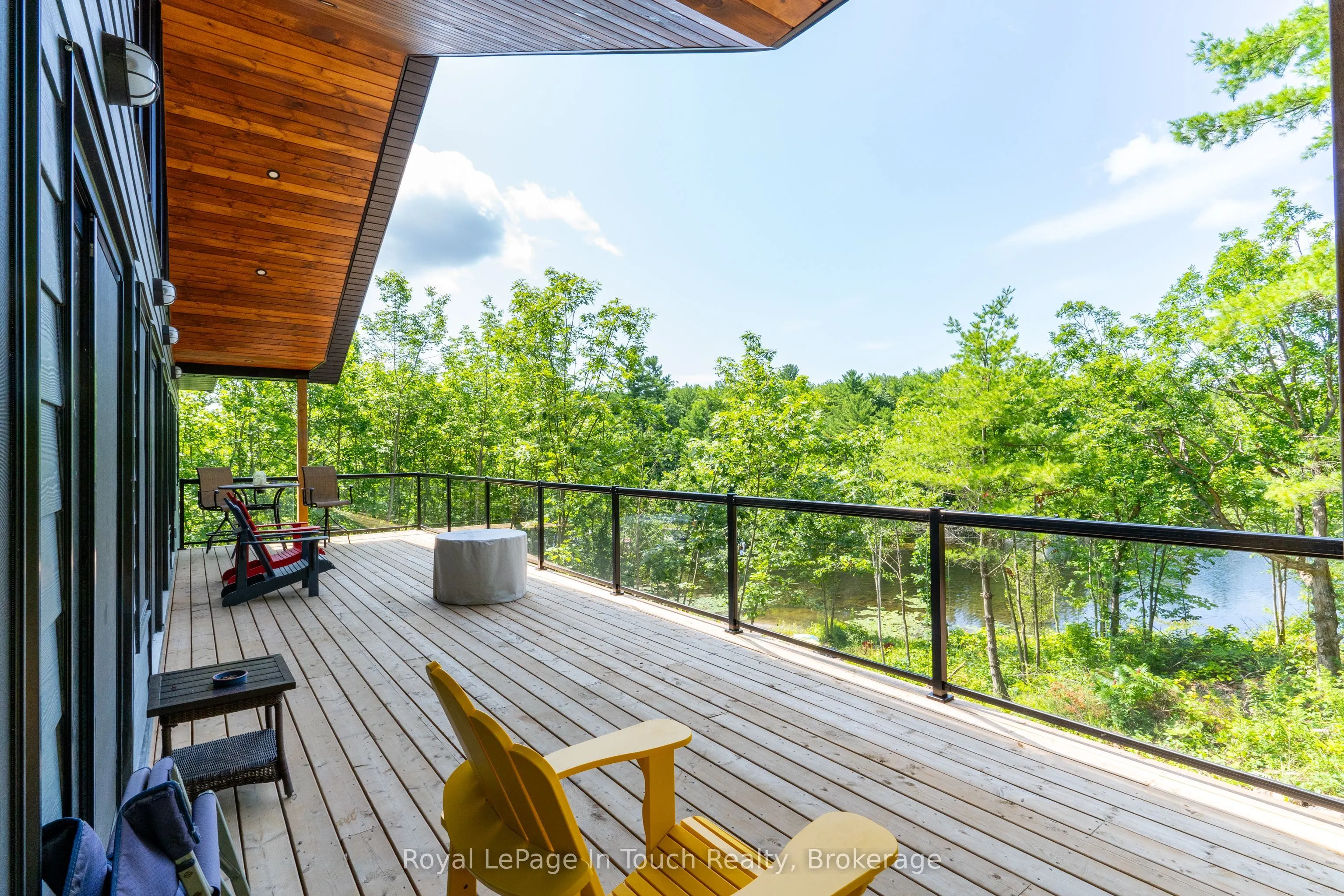 8814 Georgian Bay Shore