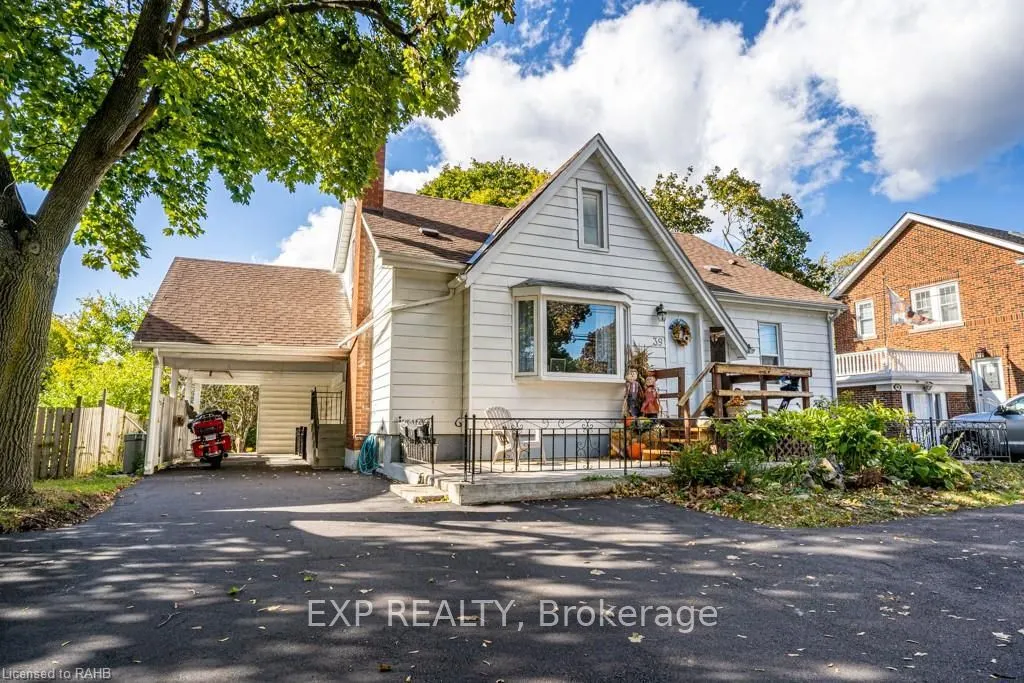 39 Centennial Parkway S, #Main