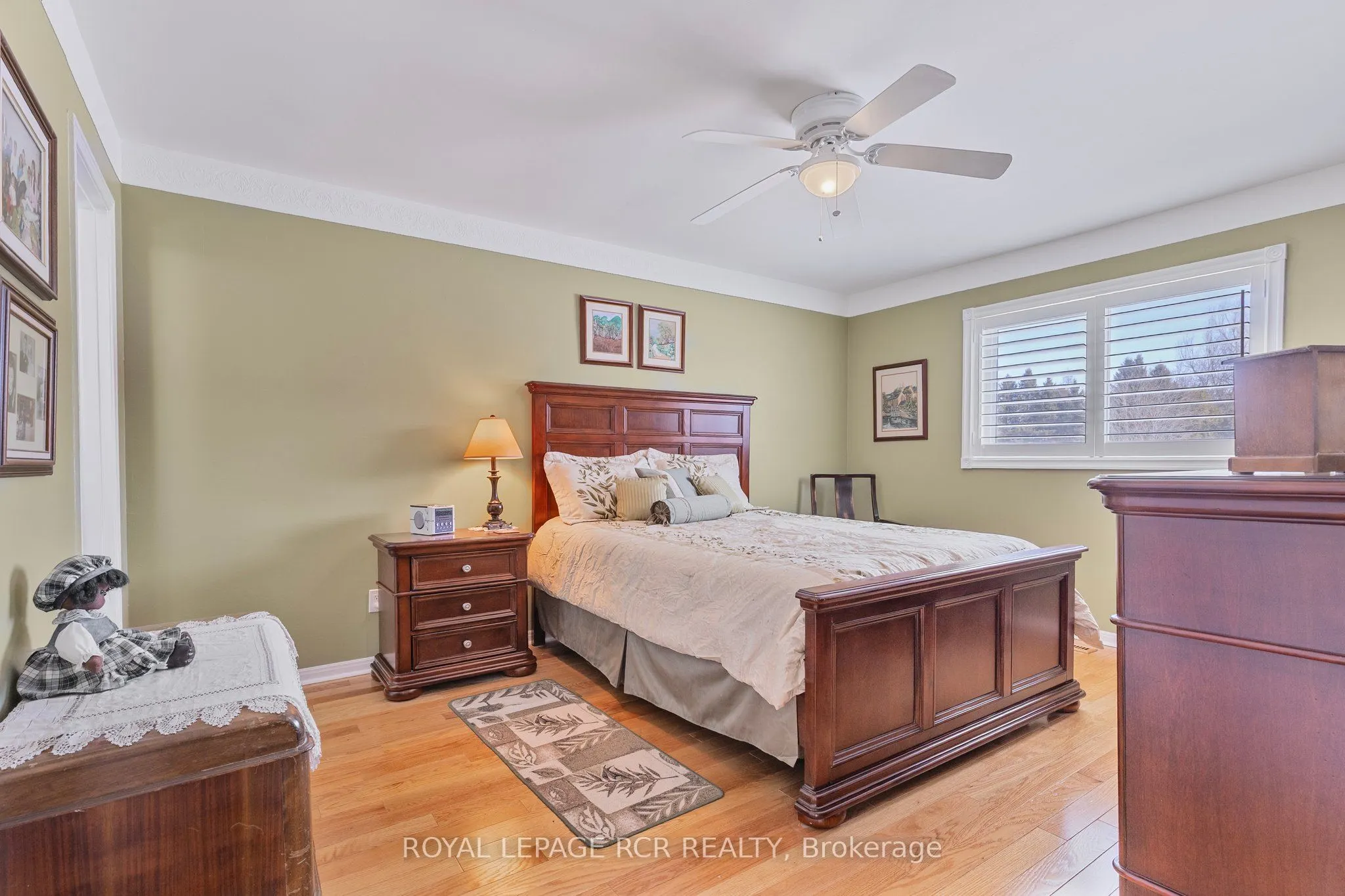 9 Woodland Road
