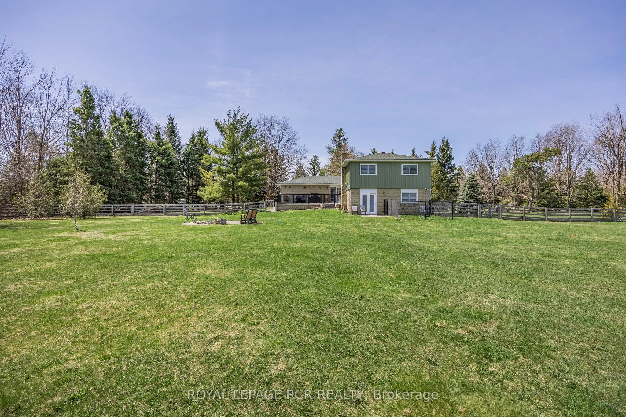 9 Woodland Road