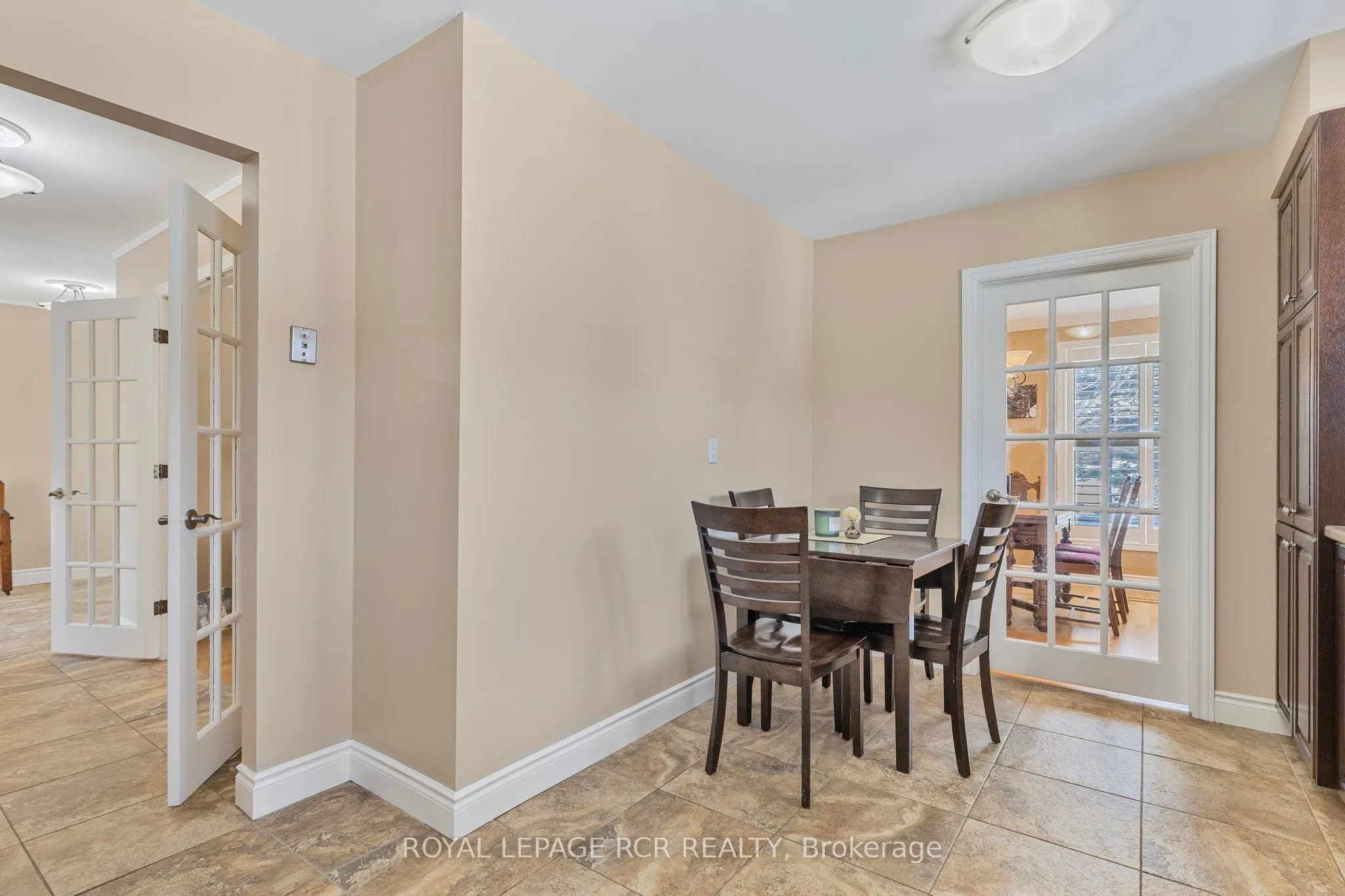 9 Woodland Road