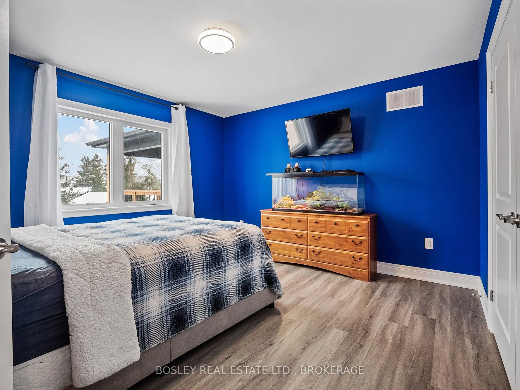 2756 Arrowsmith Court