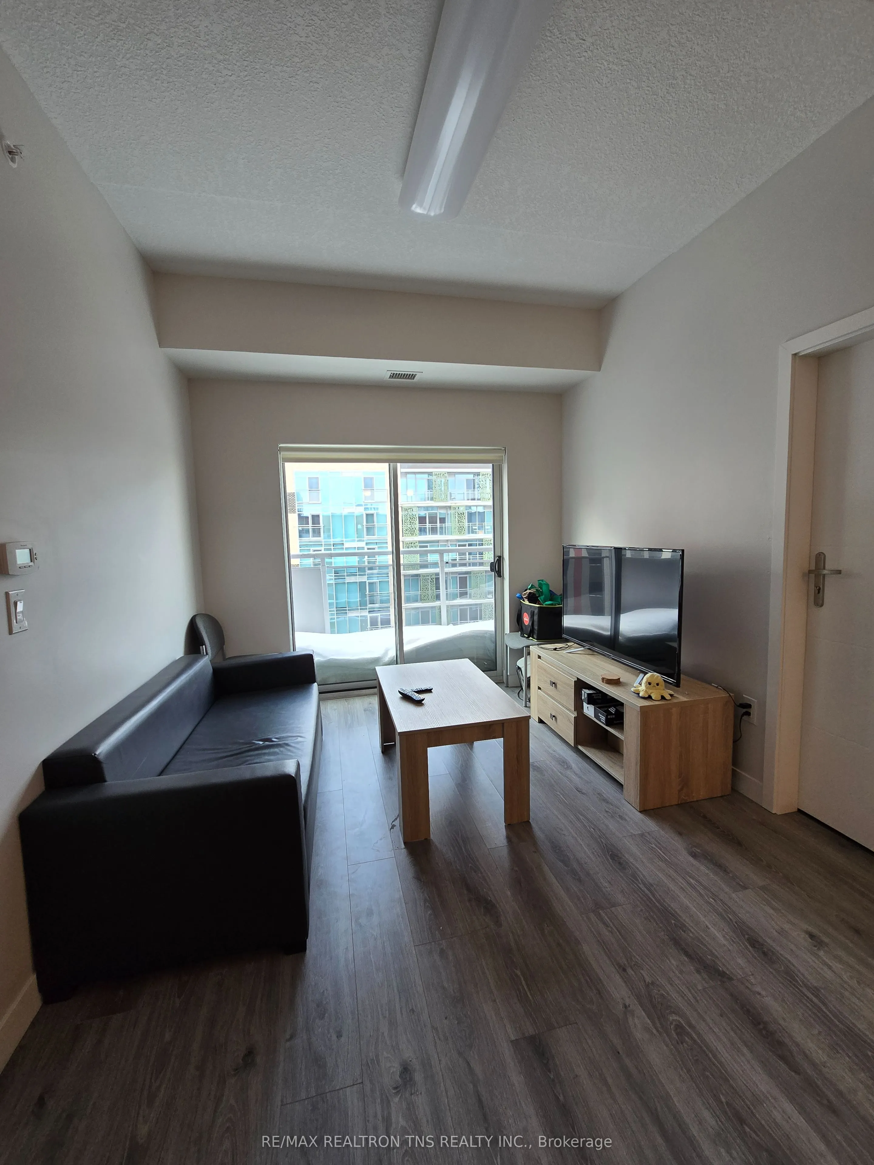 251 Hemlock Street, #712