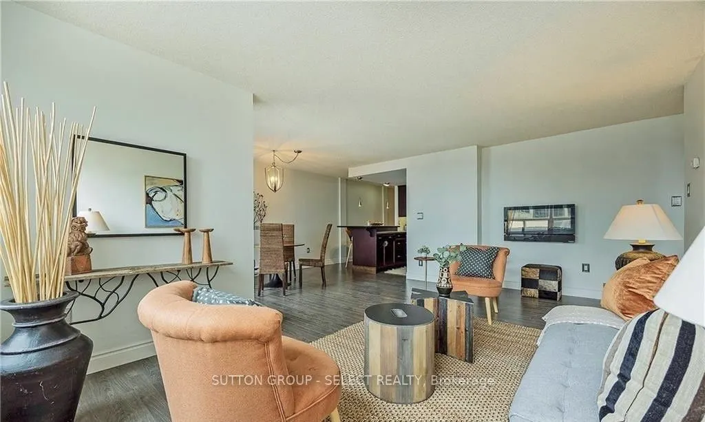 155 Kent Street, #1205