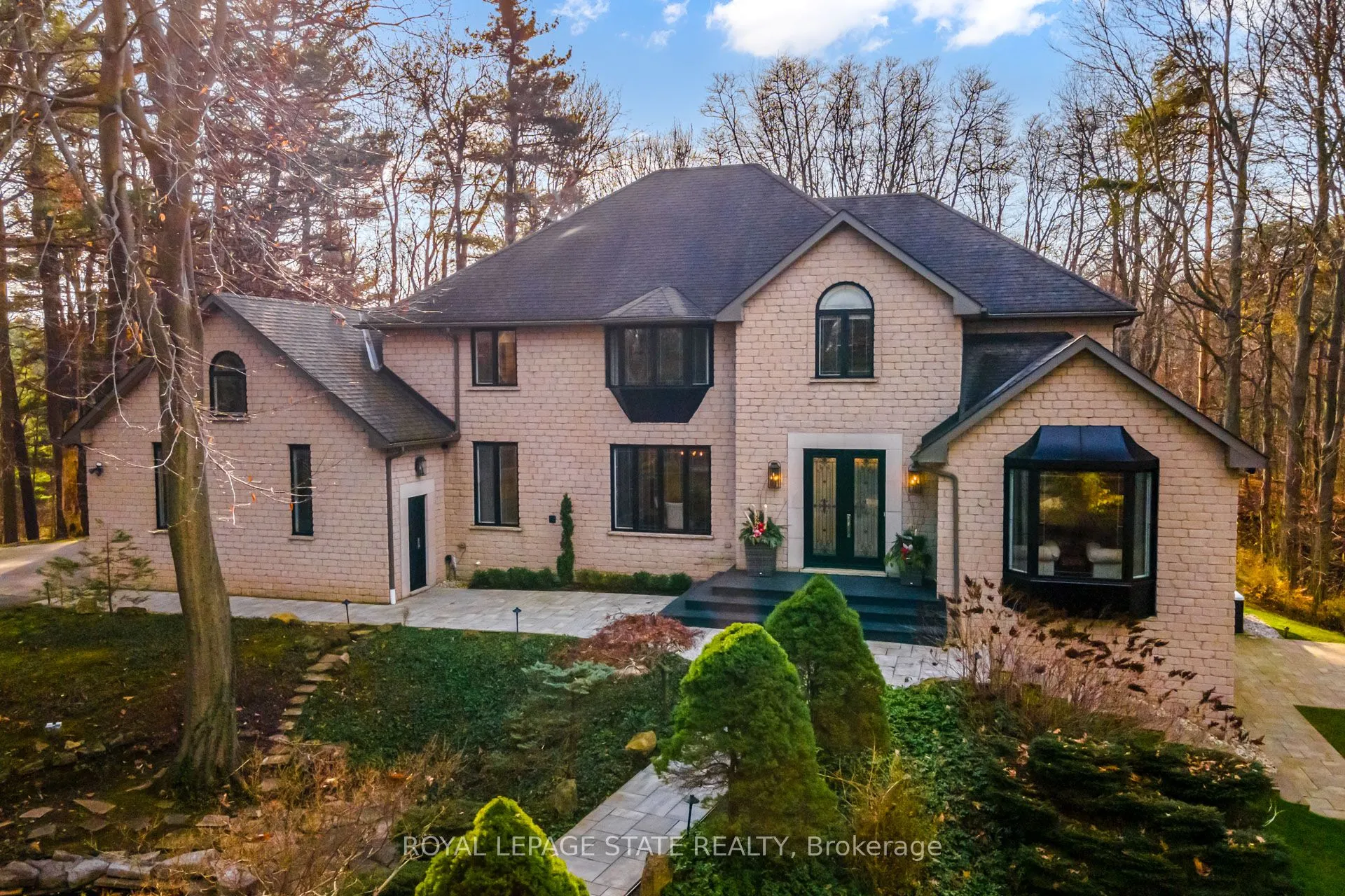 18 Elder Crescent