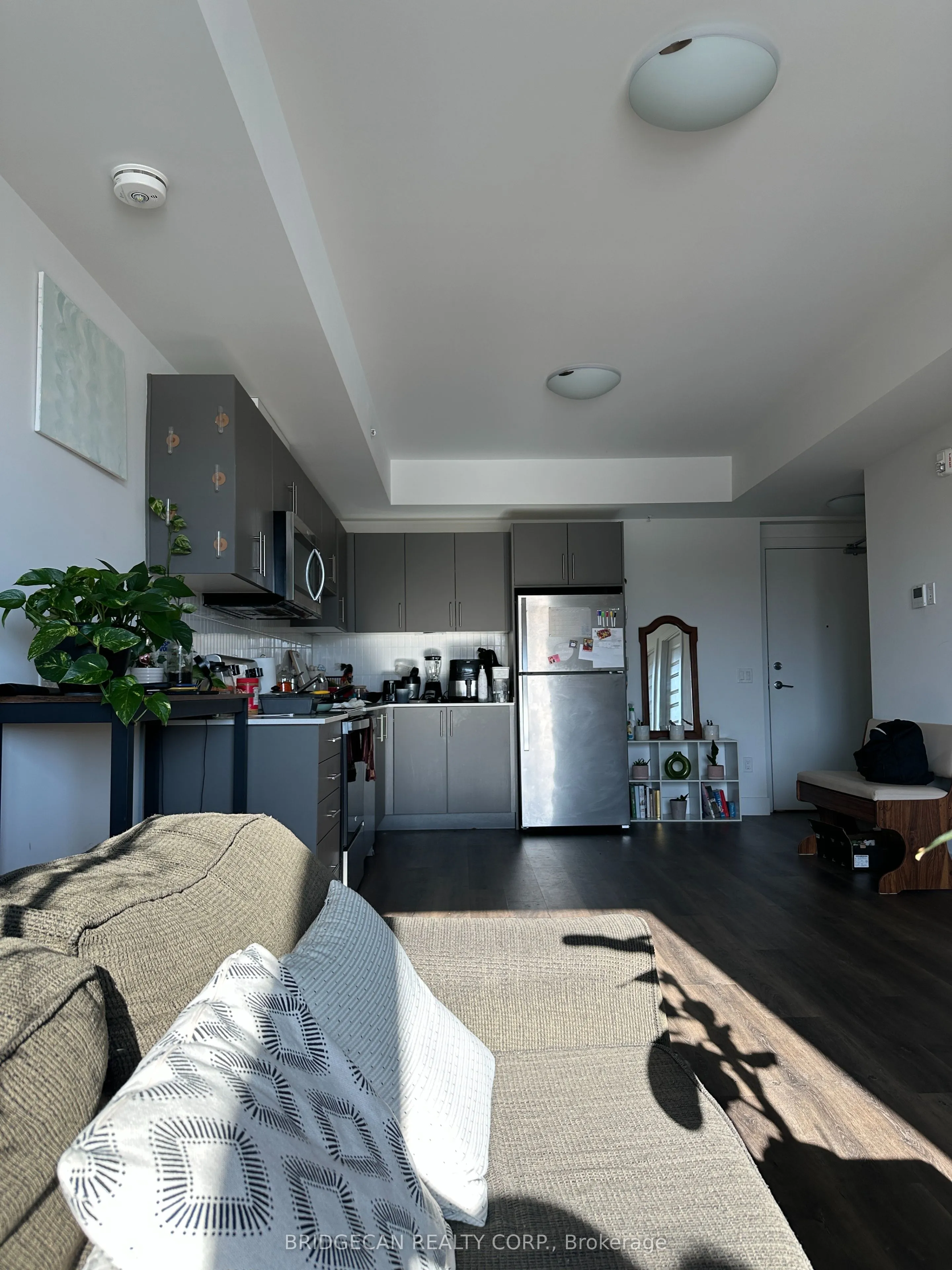 103 Roger Street, #6