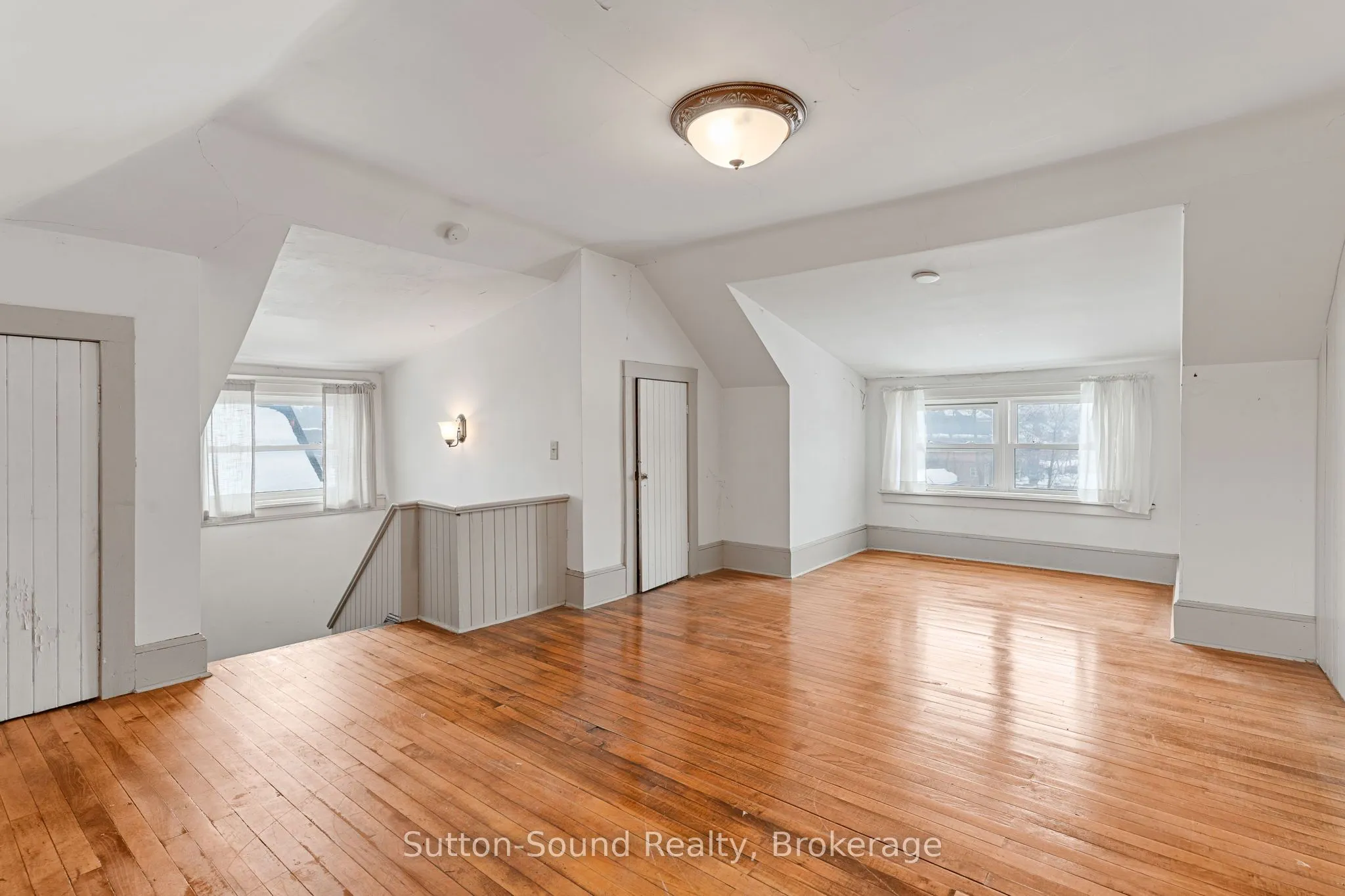 980 3rd Avenue W