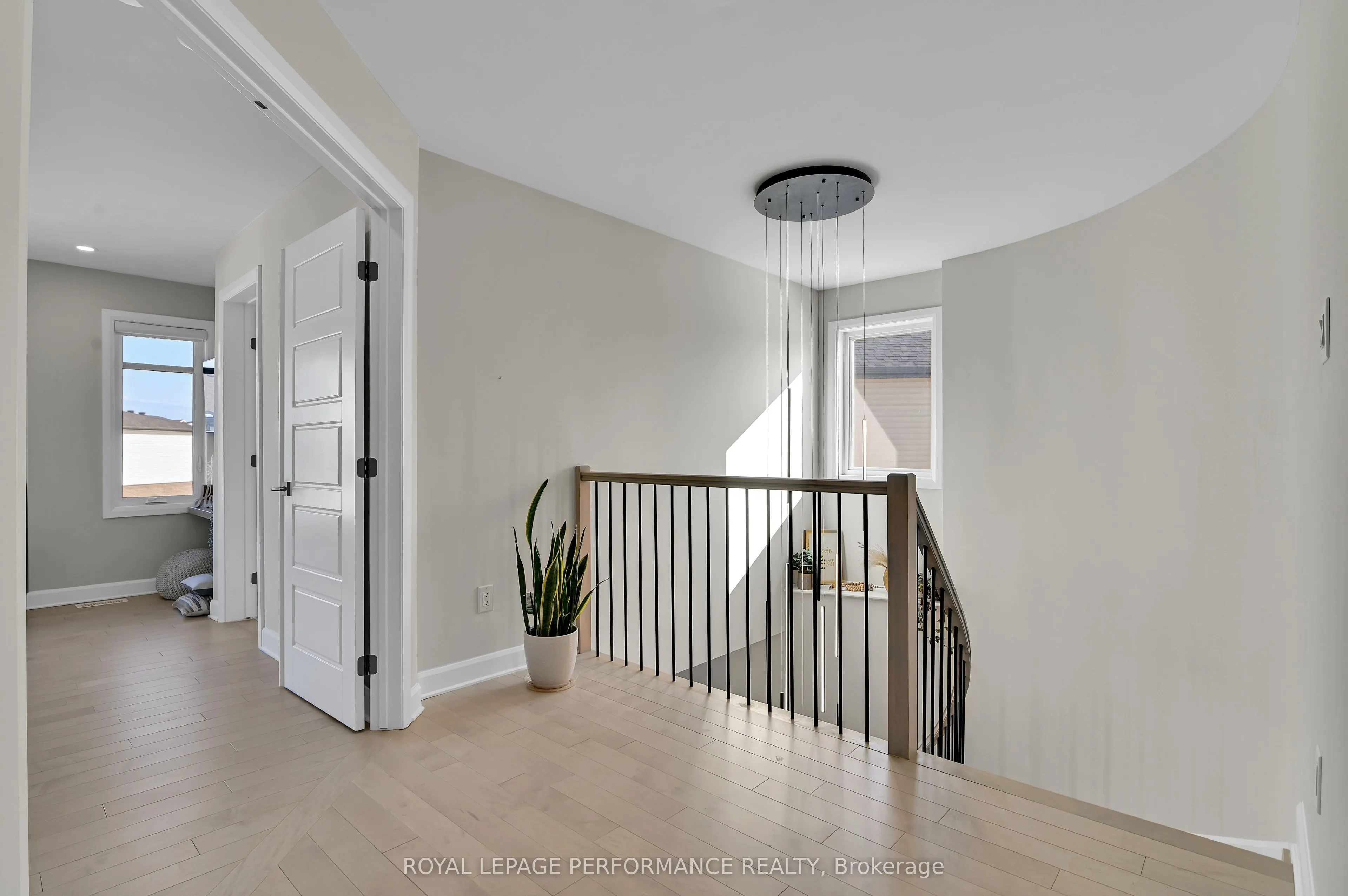 644 Moonflower Crescent