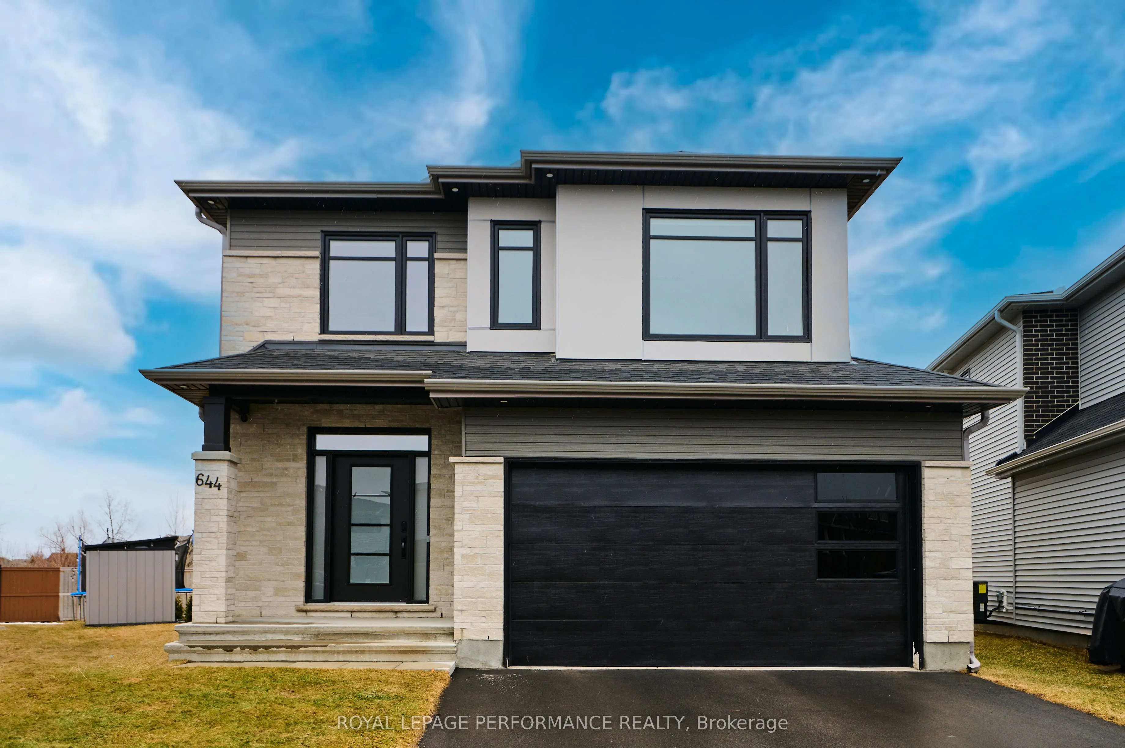 644 Moonflower Crescent