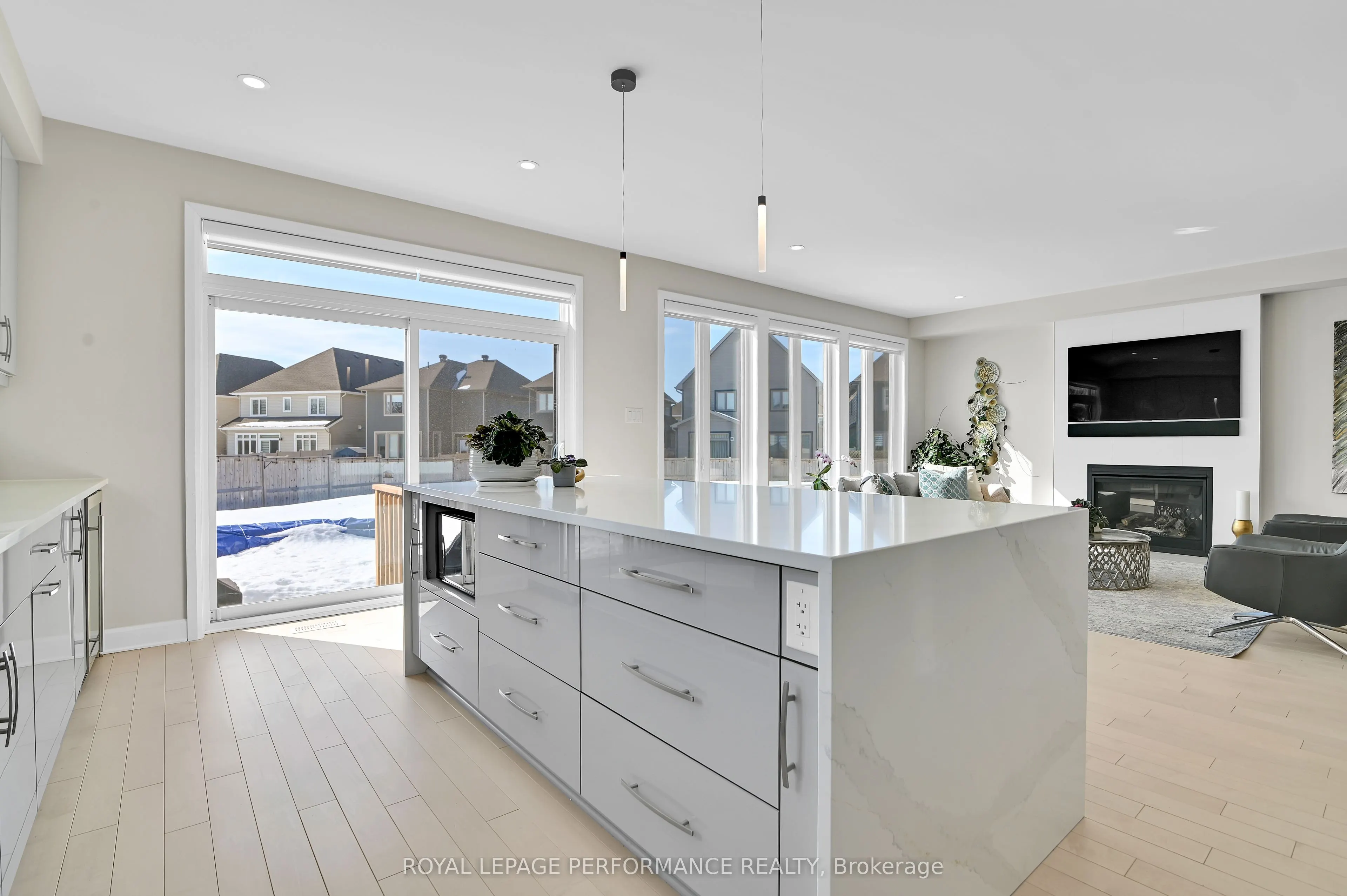 644 Moonflower Crescent