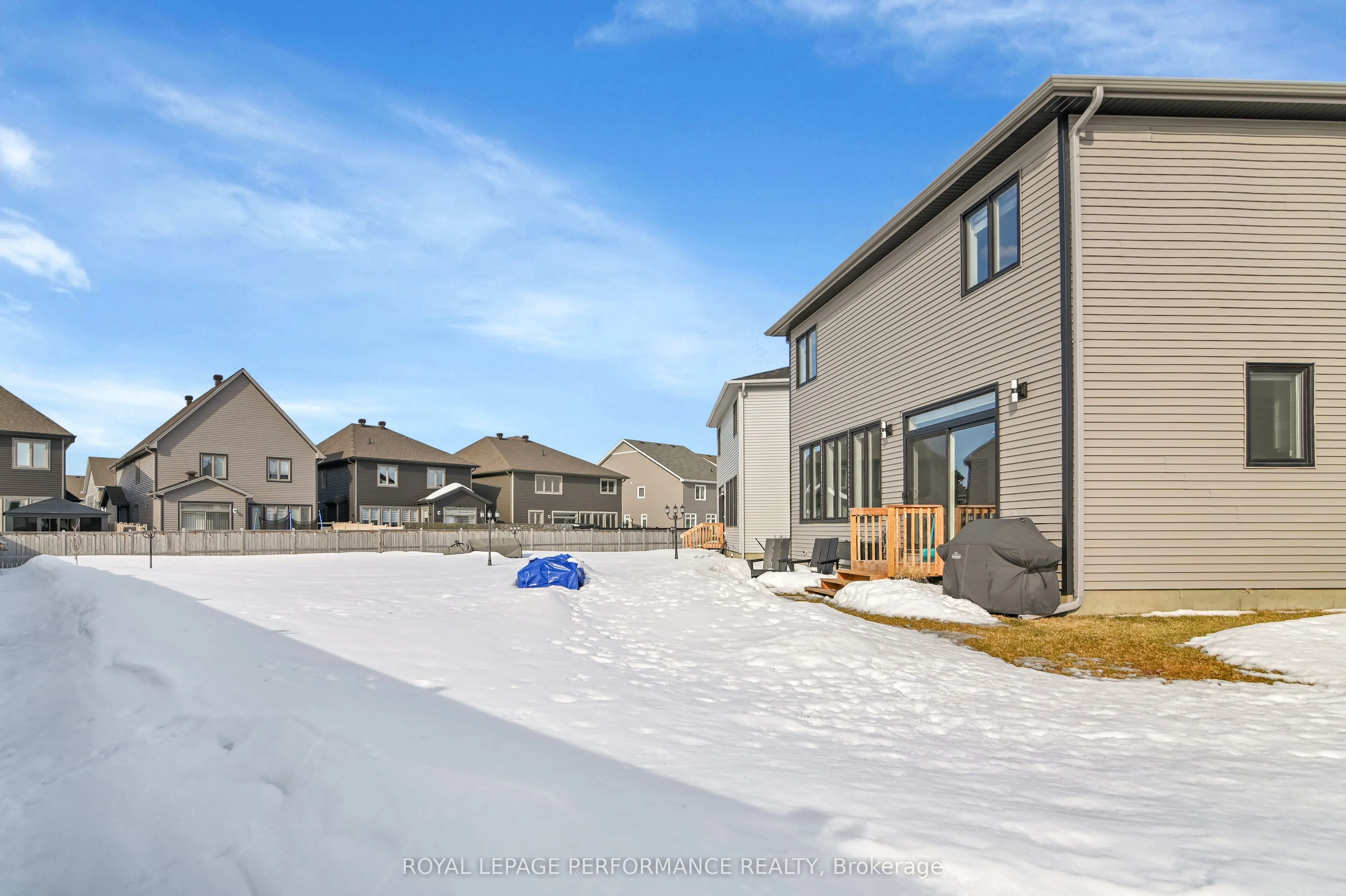 644 Moonflower Crescent