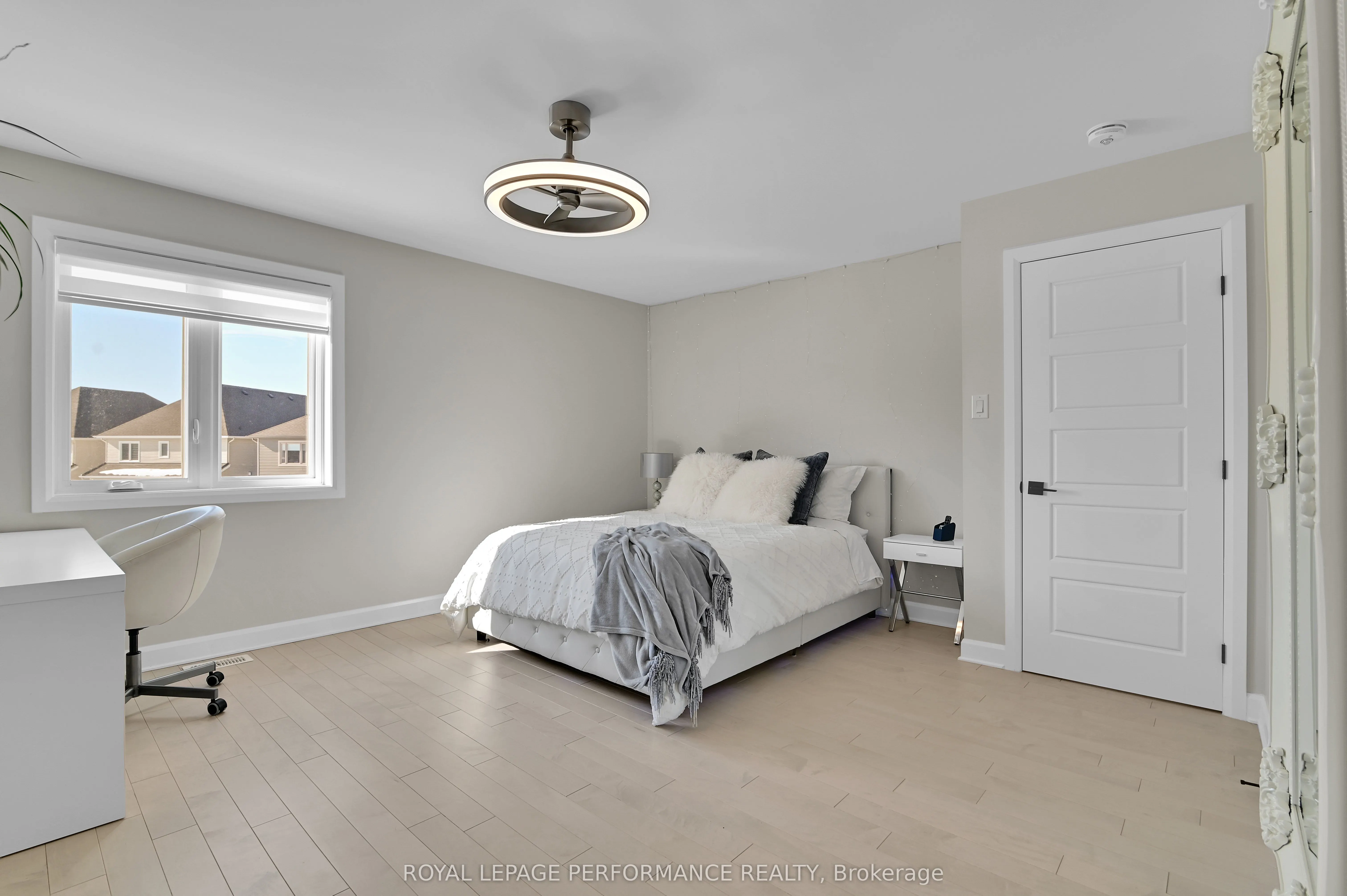 644 Moonflower Crescent
