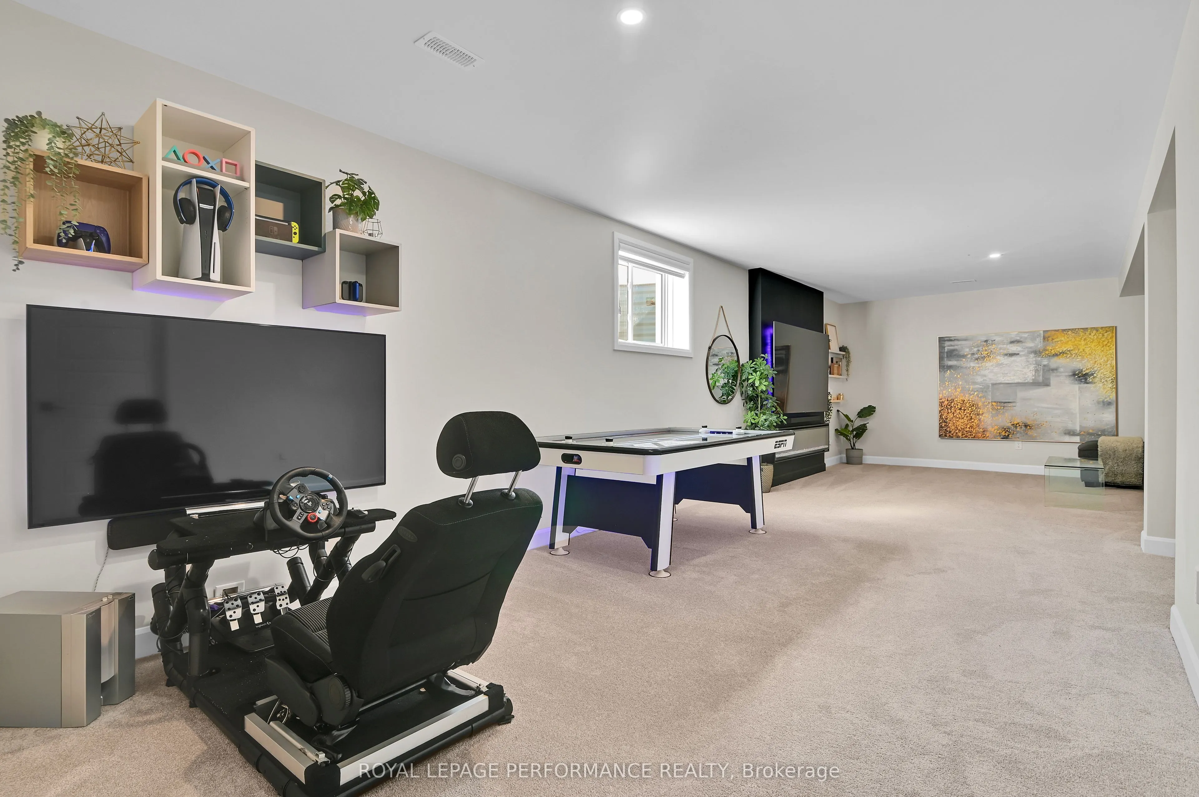 644 Moonflower Crescent