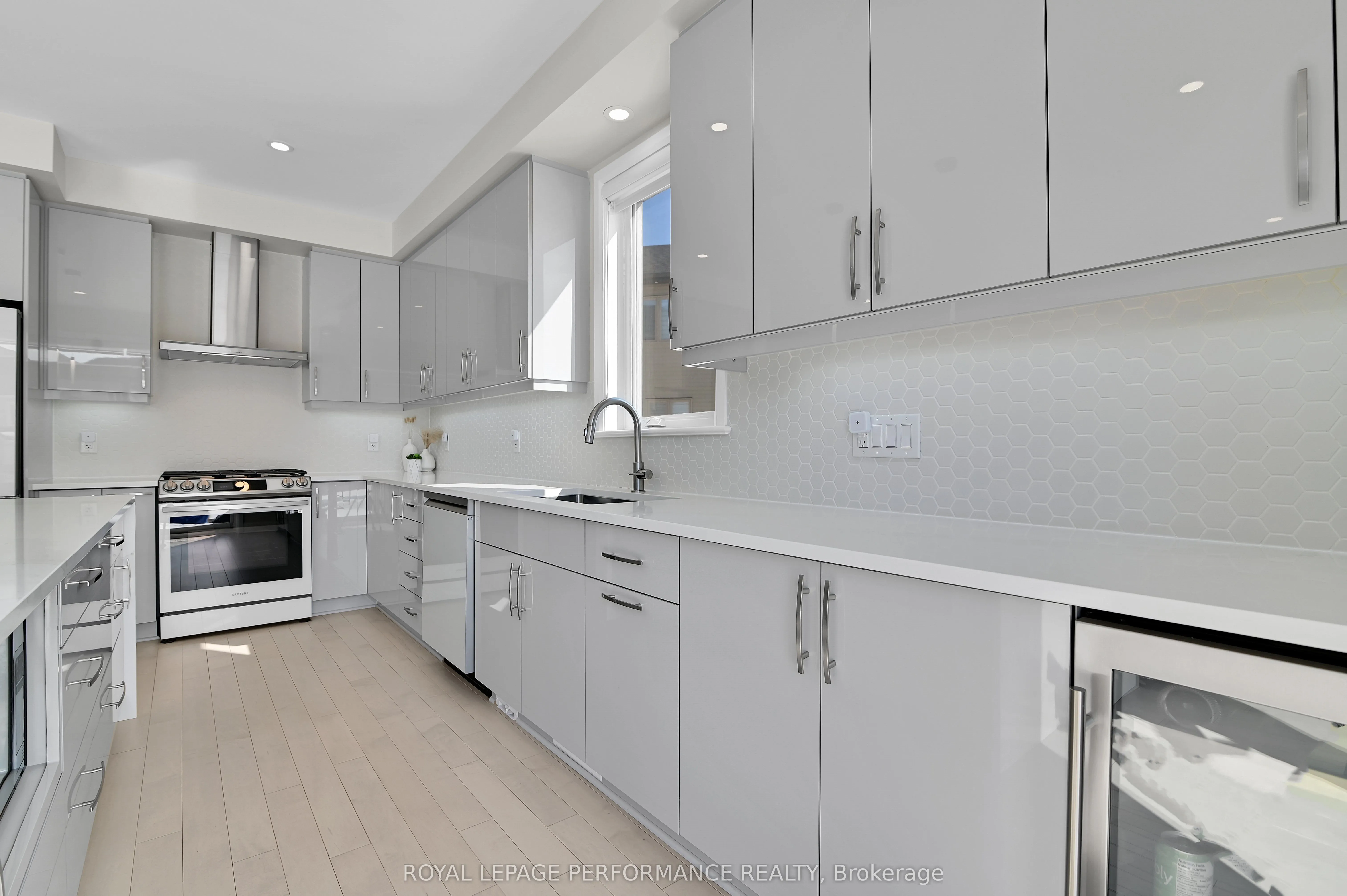 644 Moonflower Crescent