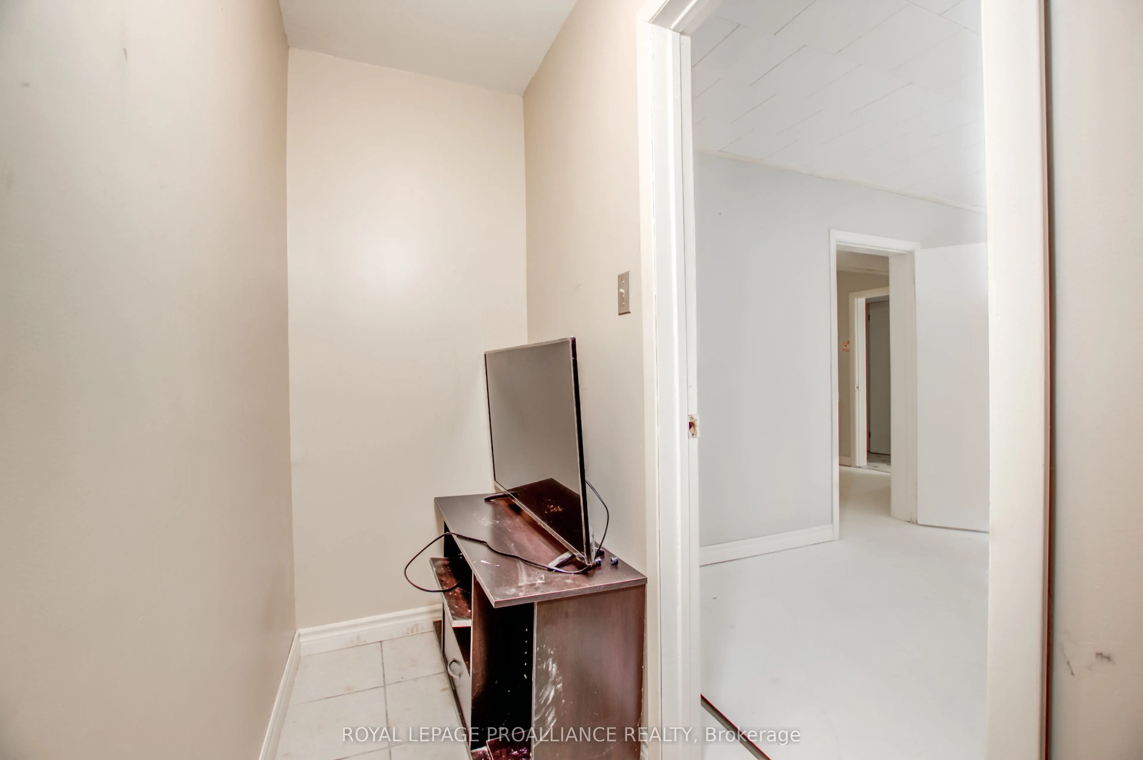 30 Prince Edward Street W
