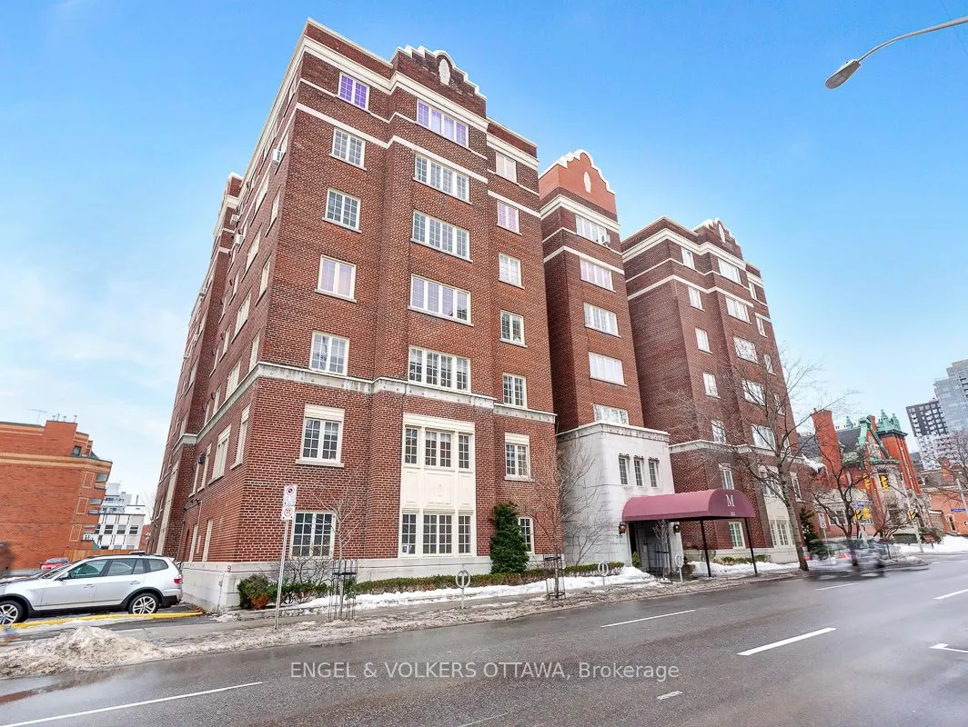 260 Metcalfe Street, #1D