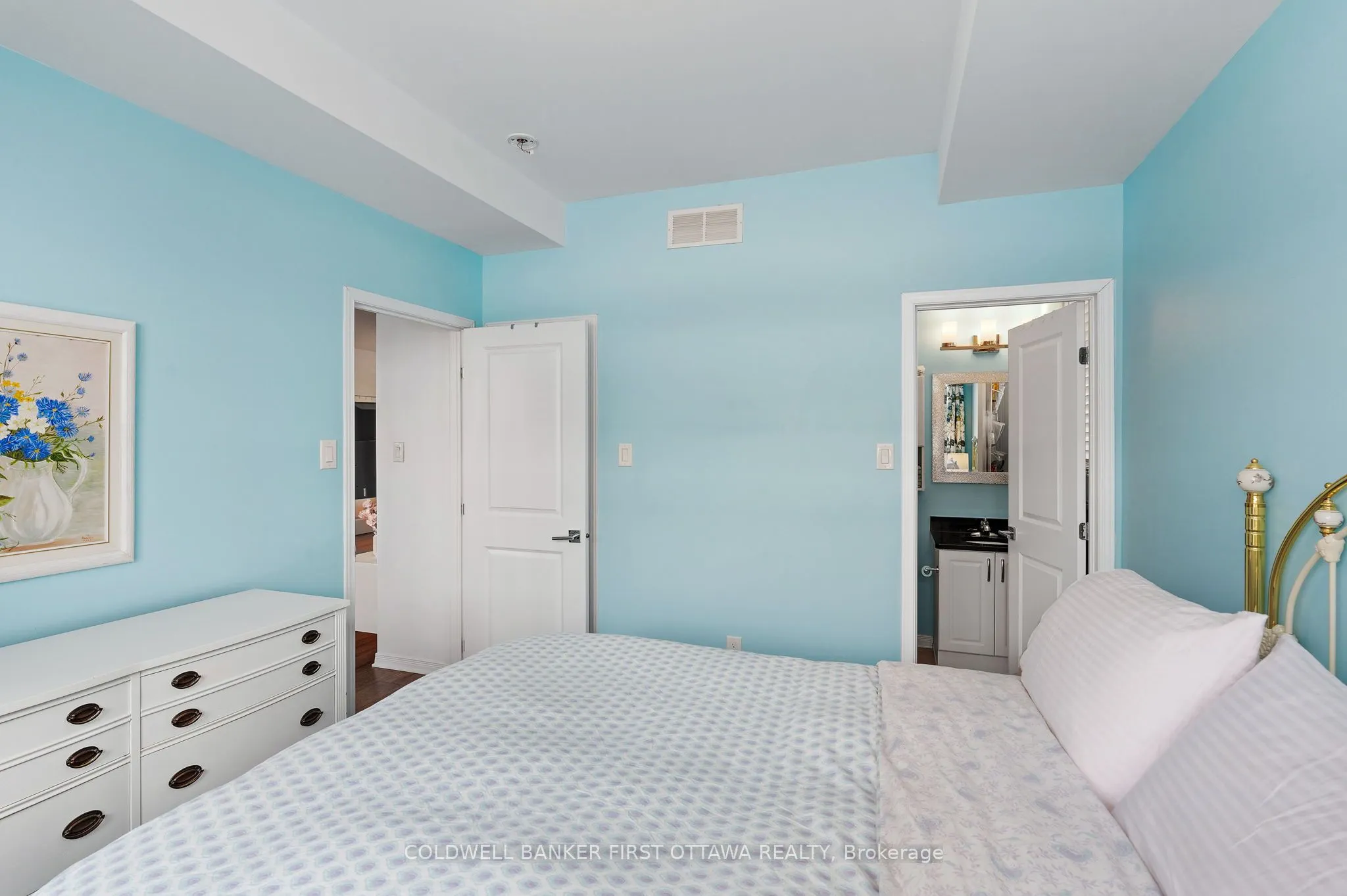 365 Haliburton Heights, #F