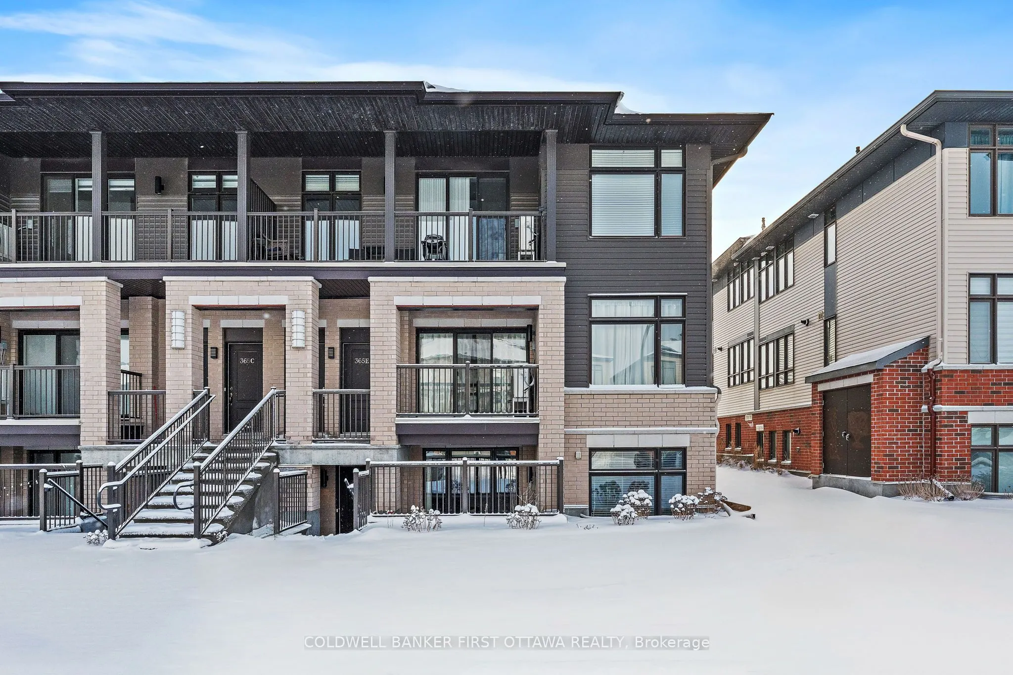 365 Haliburton Heights, #F