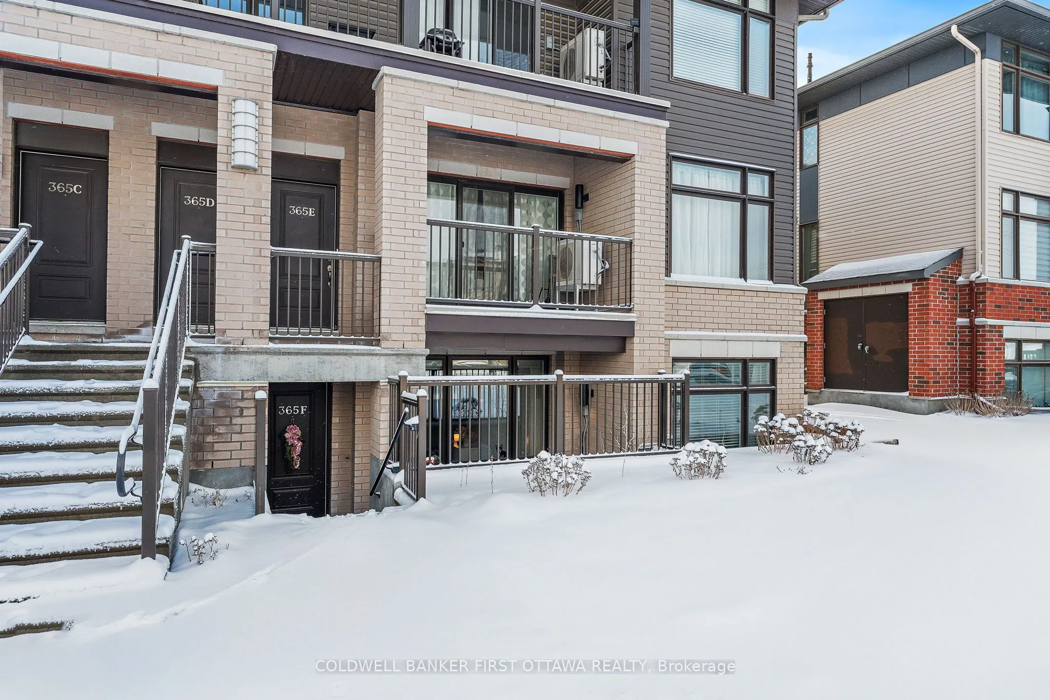 365 Haliburton Heights, #F