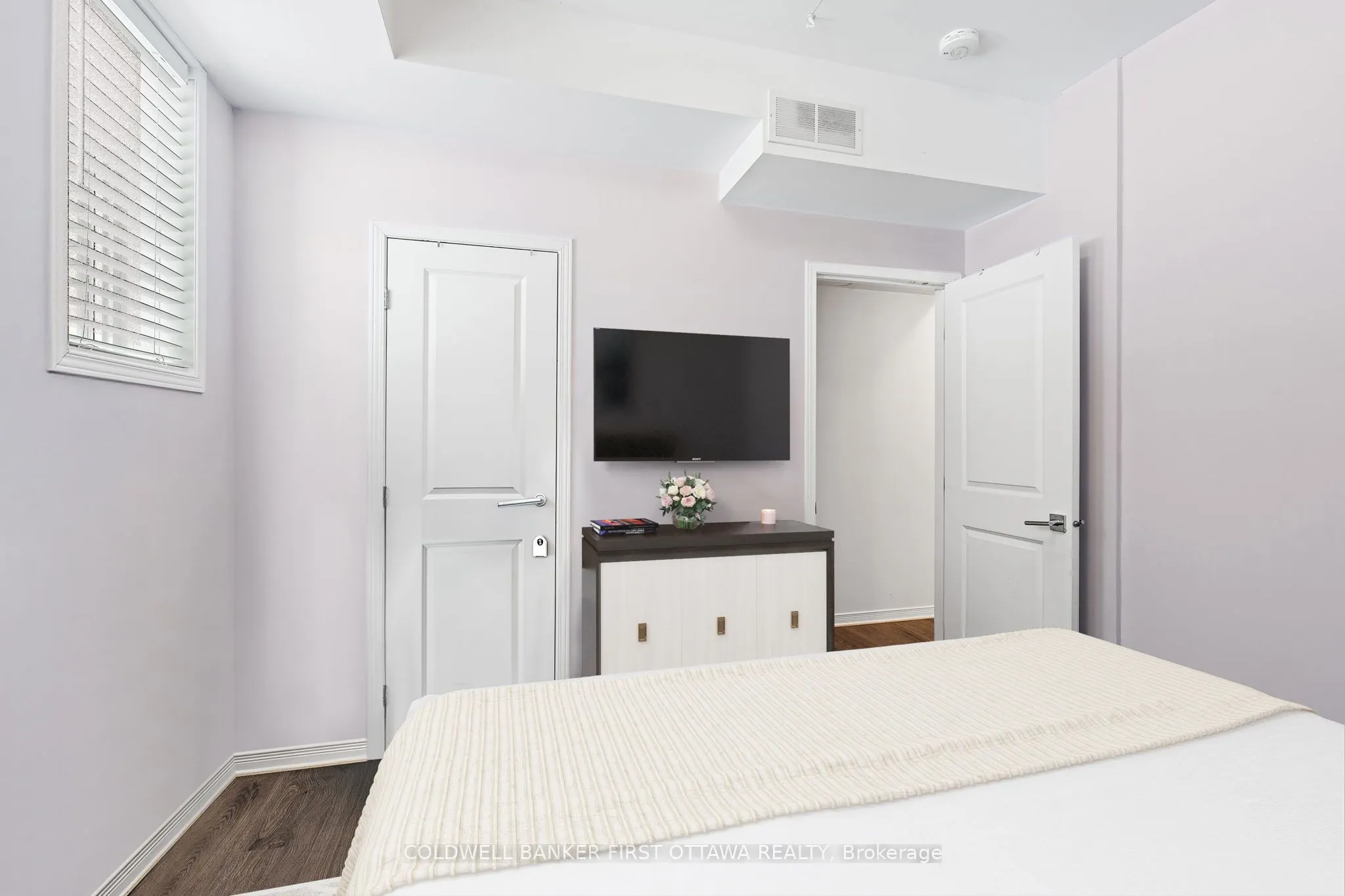 365 Haliburton Heights, #F