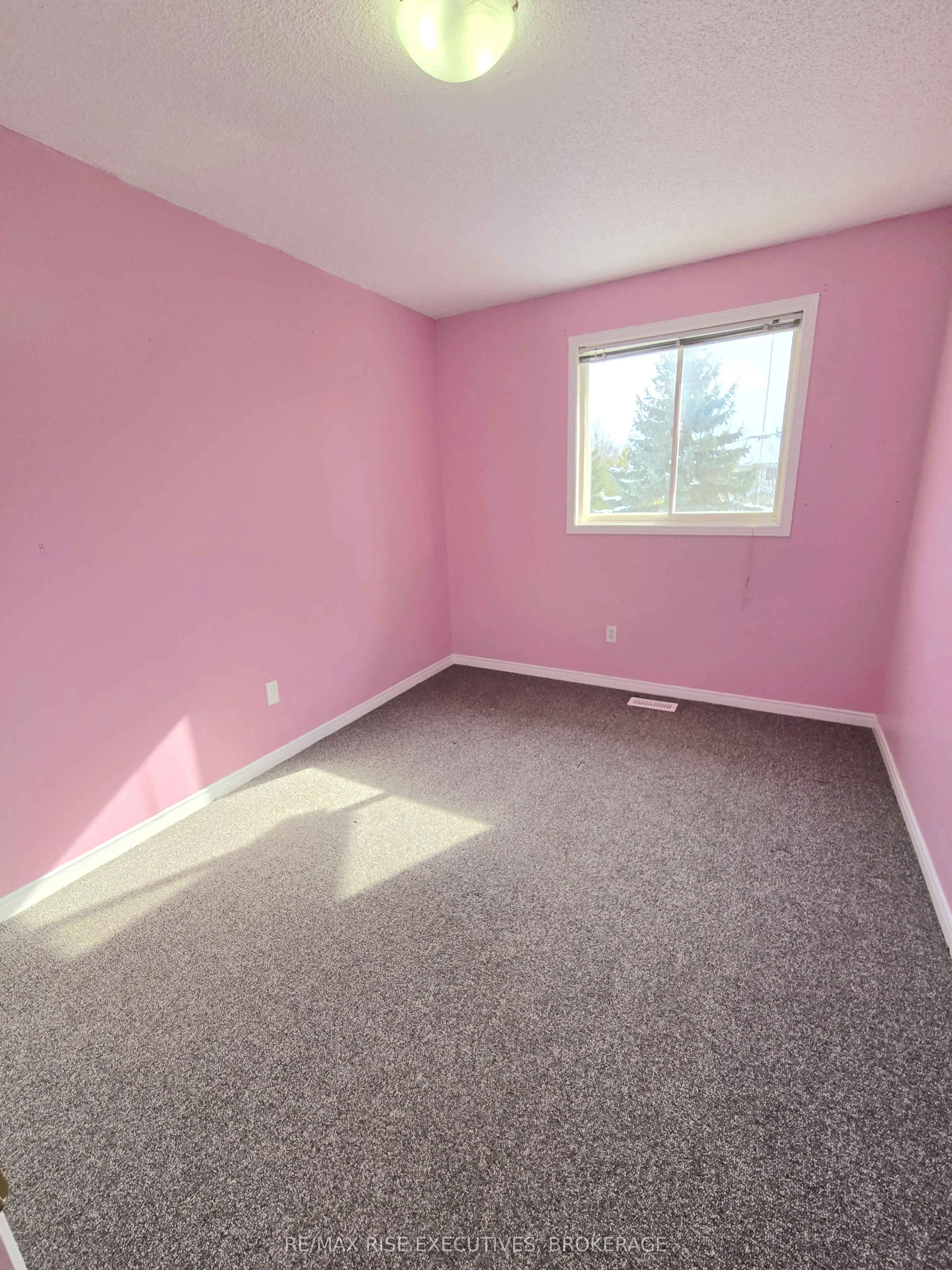 585 MILLWOOD Drive