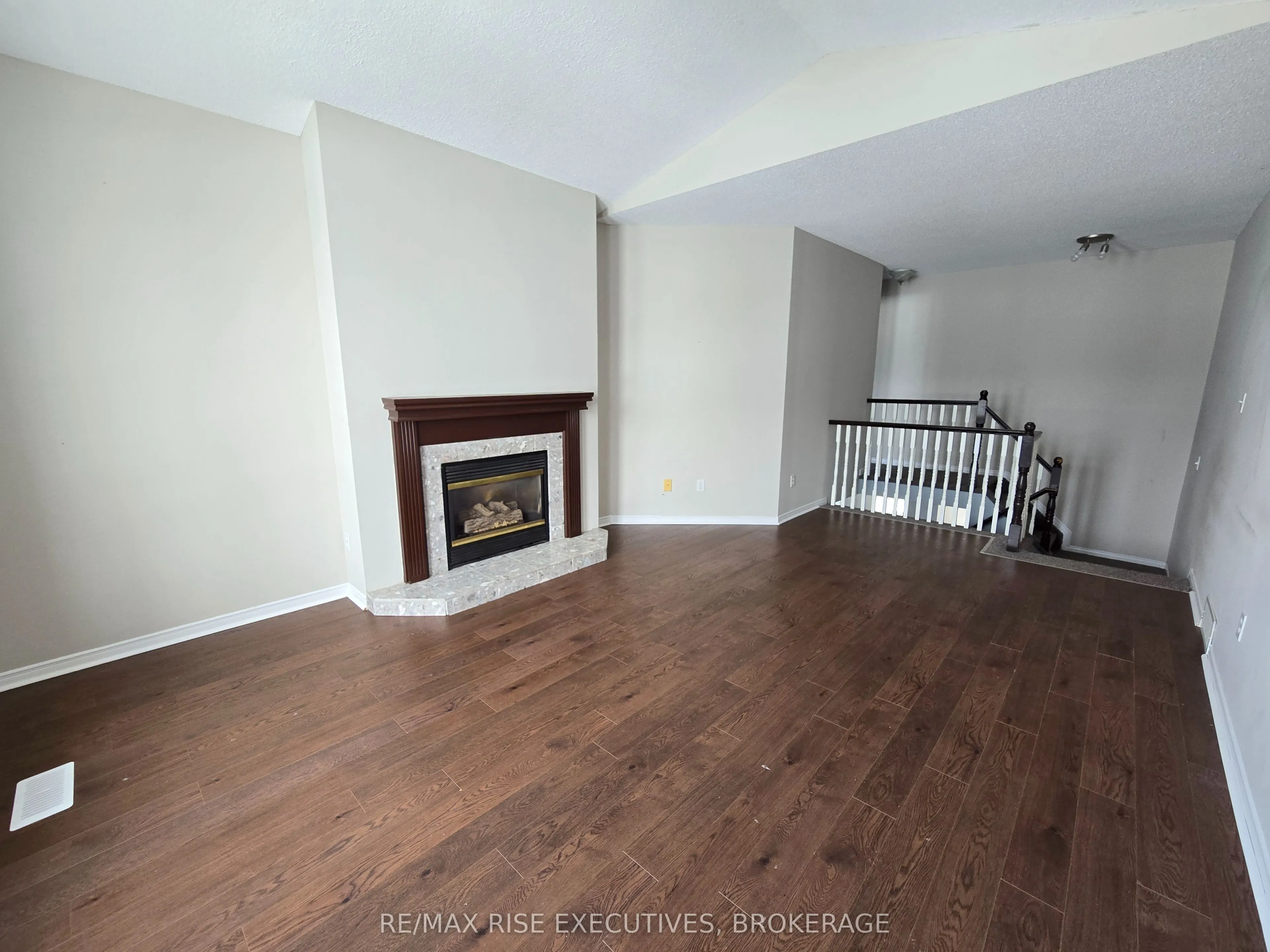 585 MILLWOOD Drive