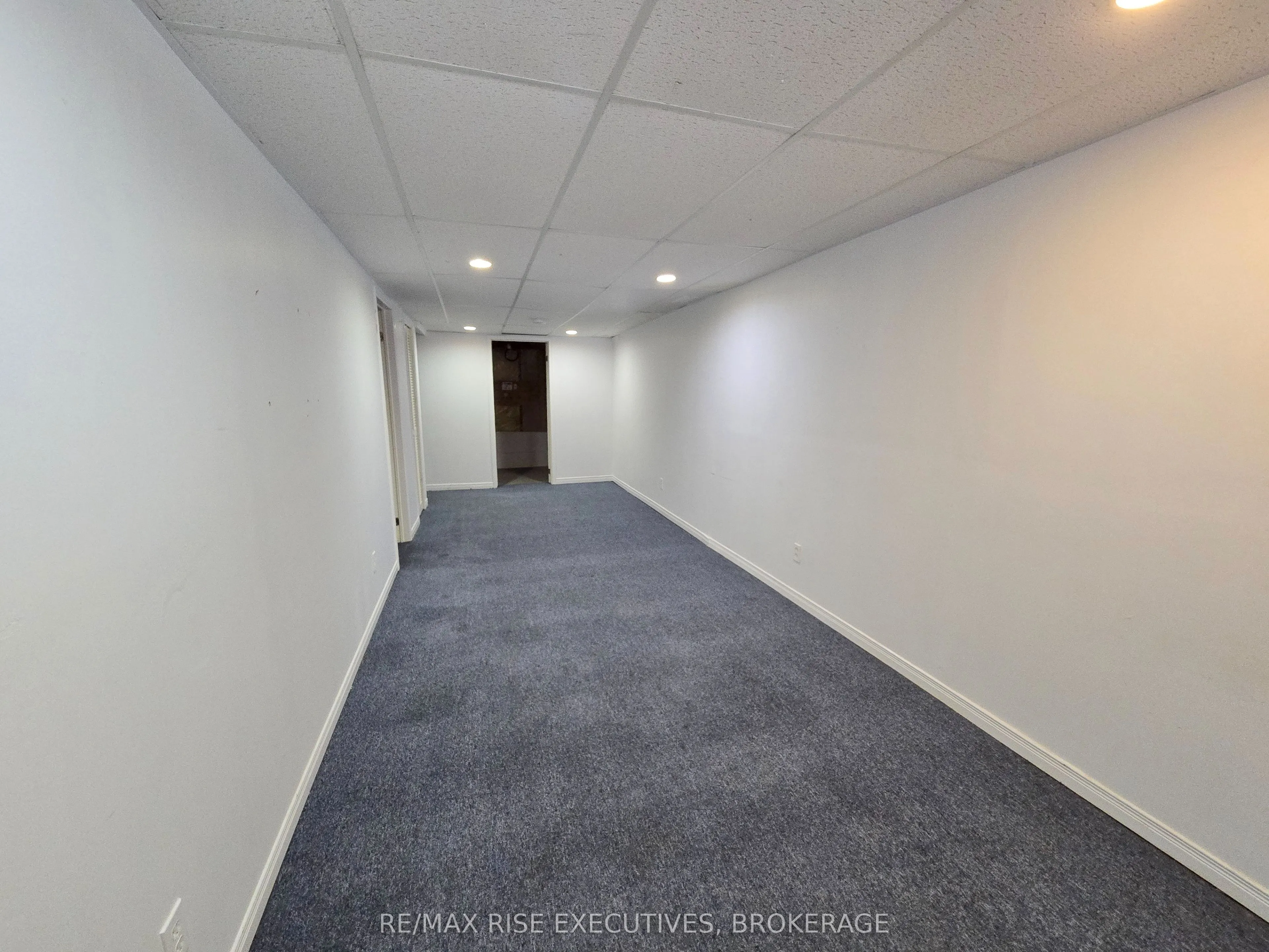 585 MILLWOOD Drive