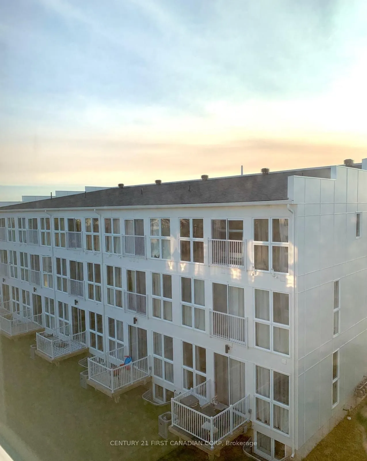 234 Edgevalley Road, #35