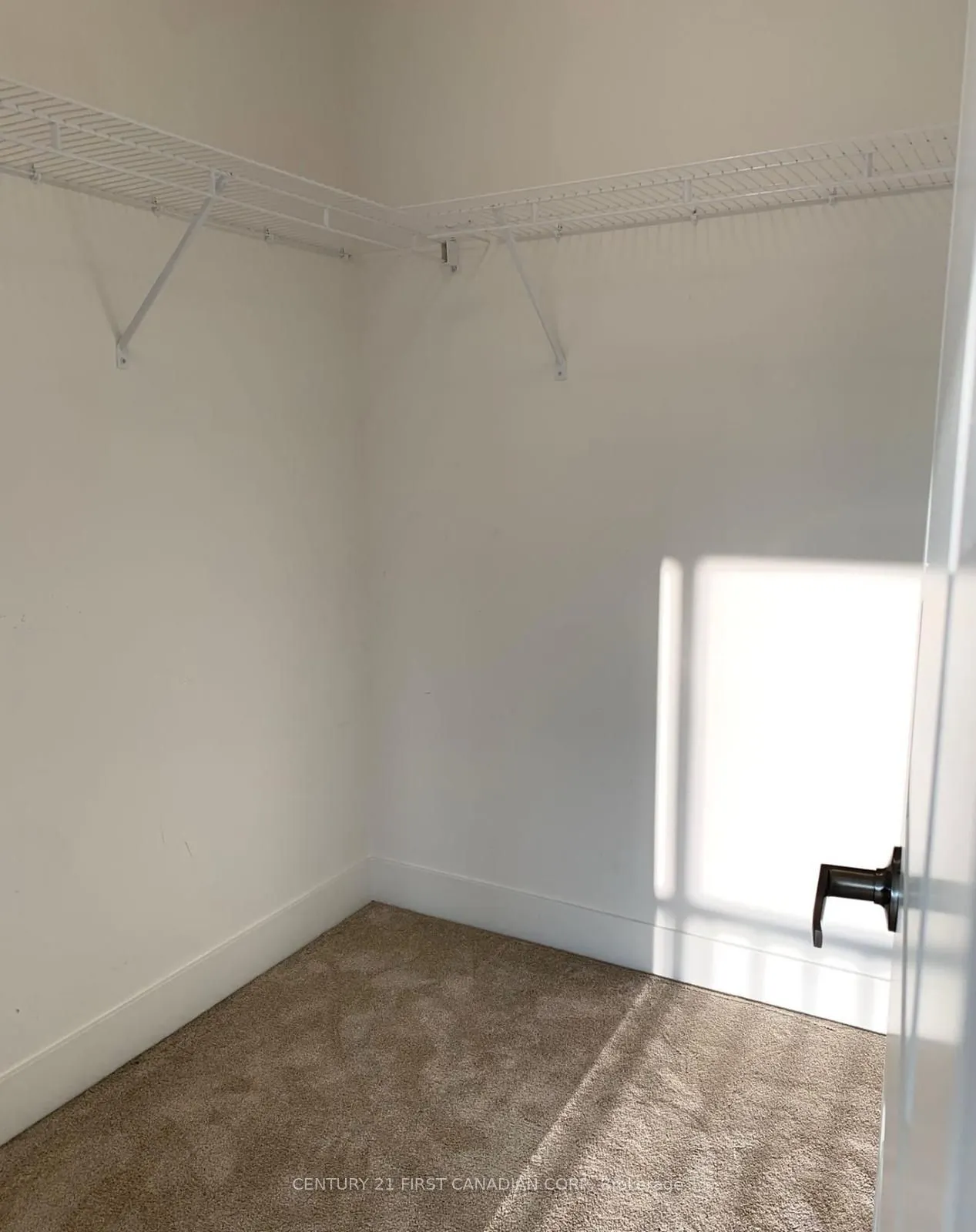 234 Edgevalley Road, #35